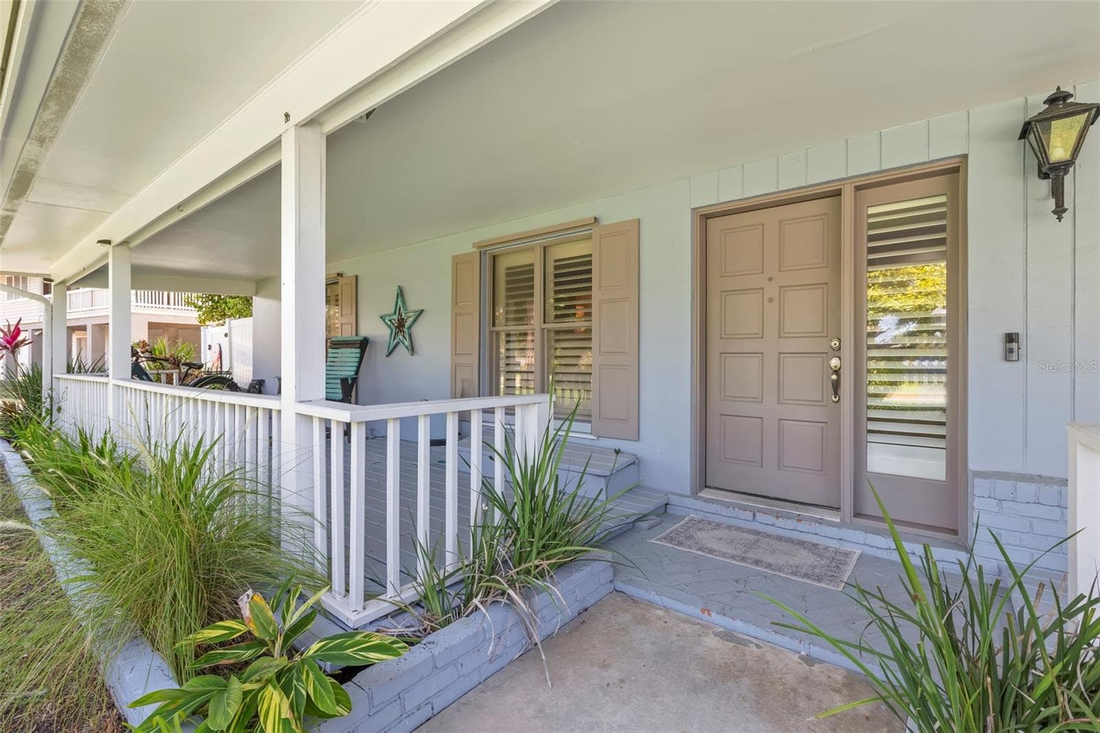 Single Family Residence at 121 CARLYLE DR, PALM HARBOR, photo 33 of 59