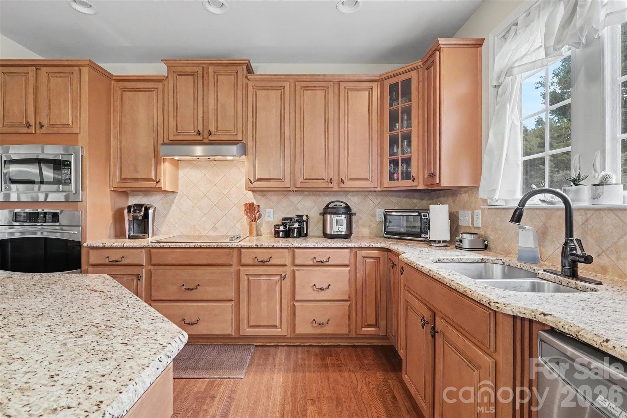 Single Family Residence at 1008 Hawker Road, Matthews, photo 19 of 42
