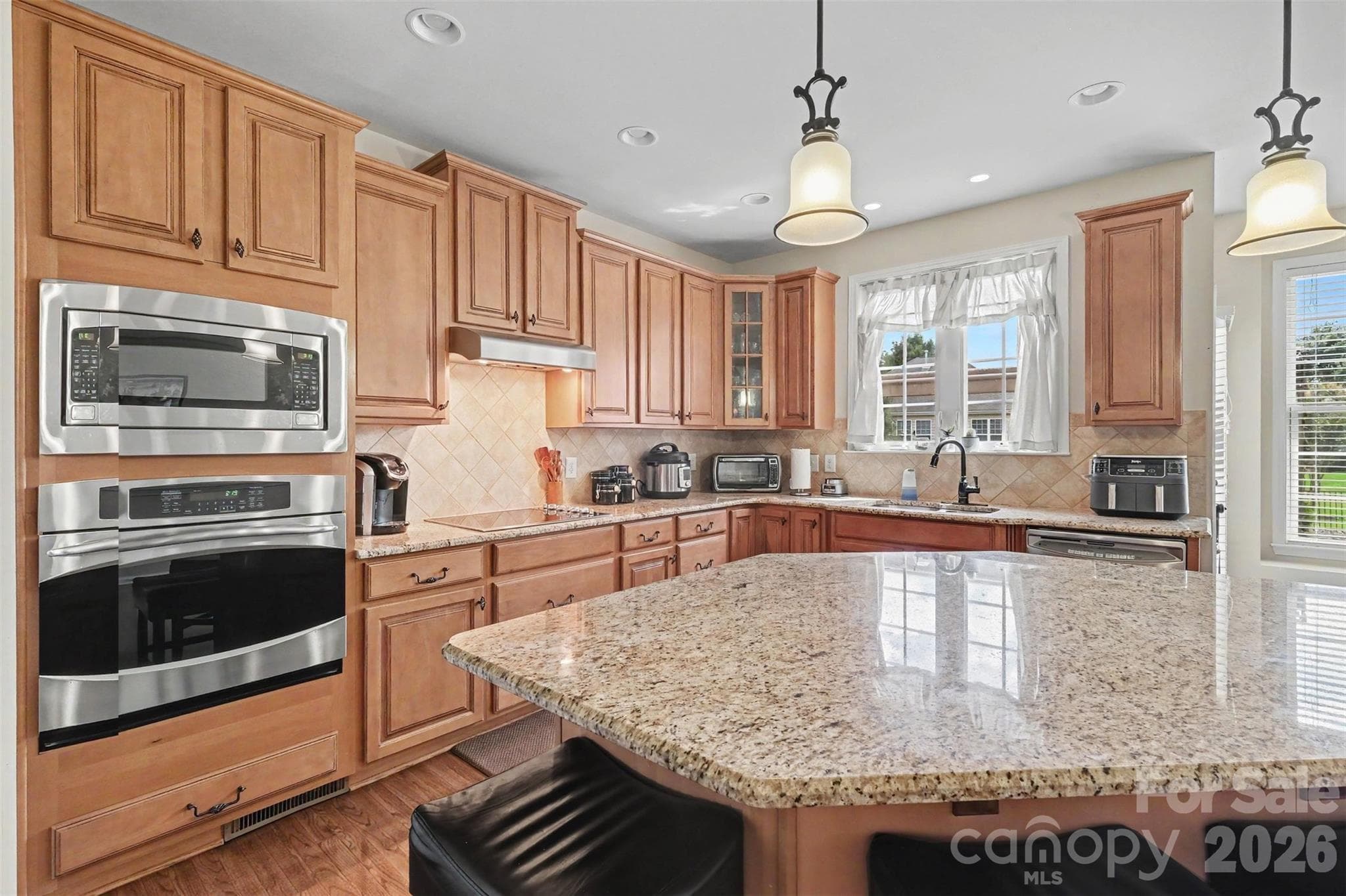 Single Family Residence at 1008 Hawker Road, Matthews, photo 6 of 42