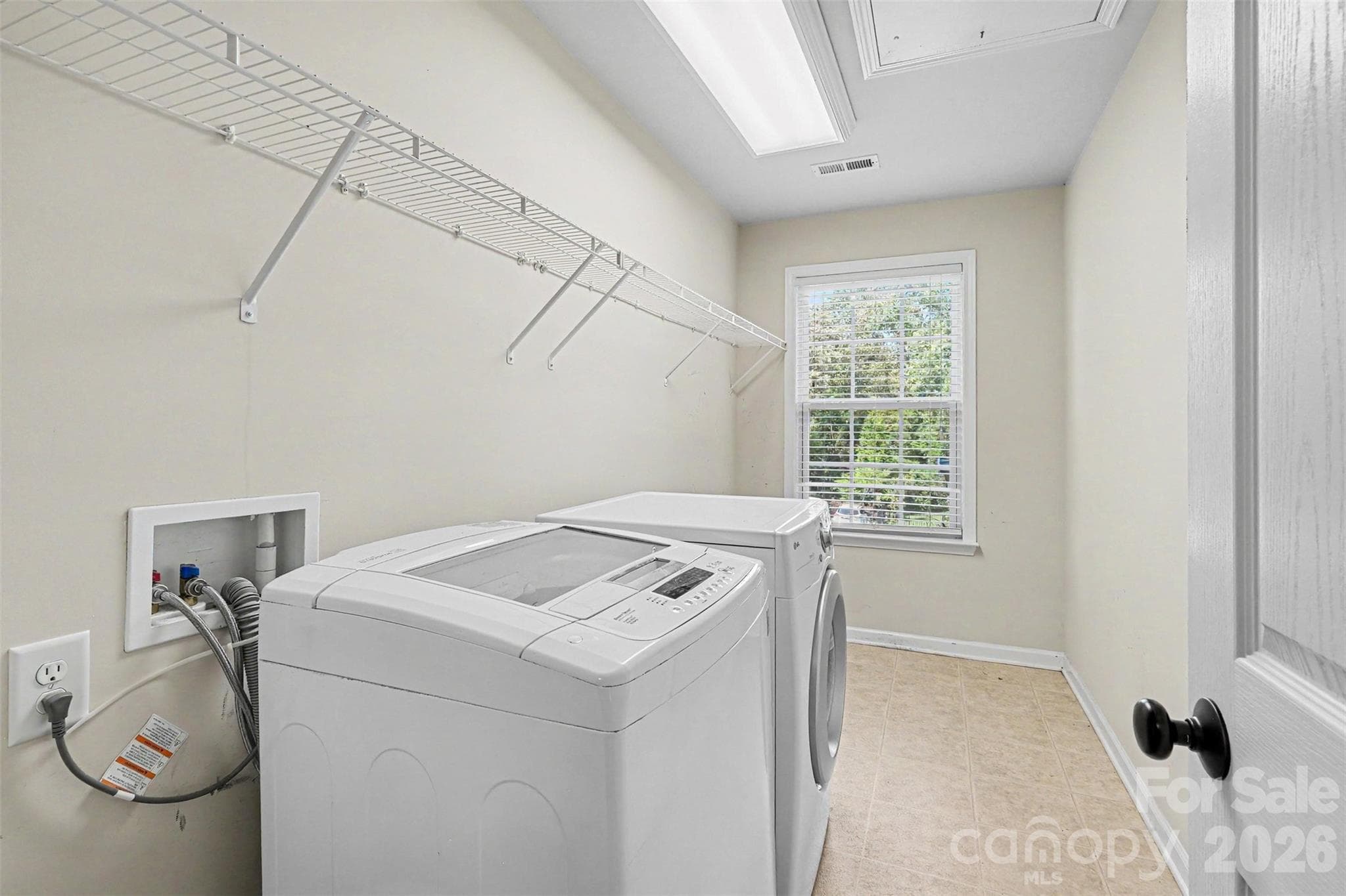 Single Family Residence at 1008 Hawker Road, Matthews, photo 37 of 42