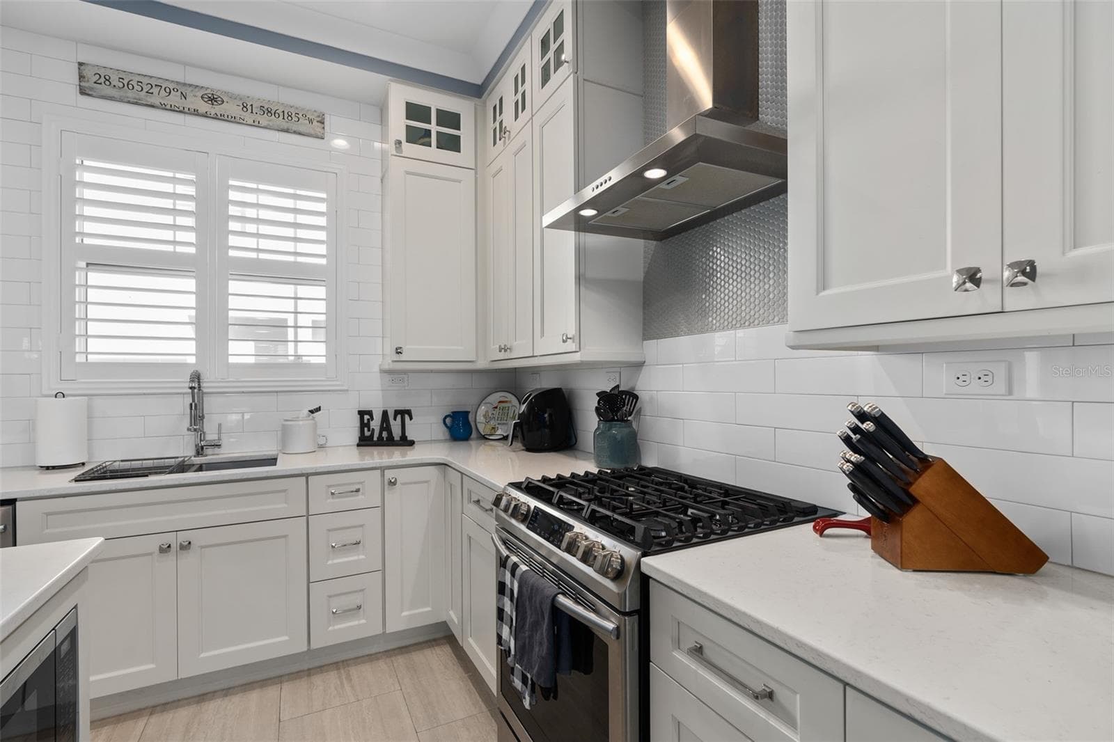 Stainless - 129 S PARK AVE #8E, WINTER GARDEN