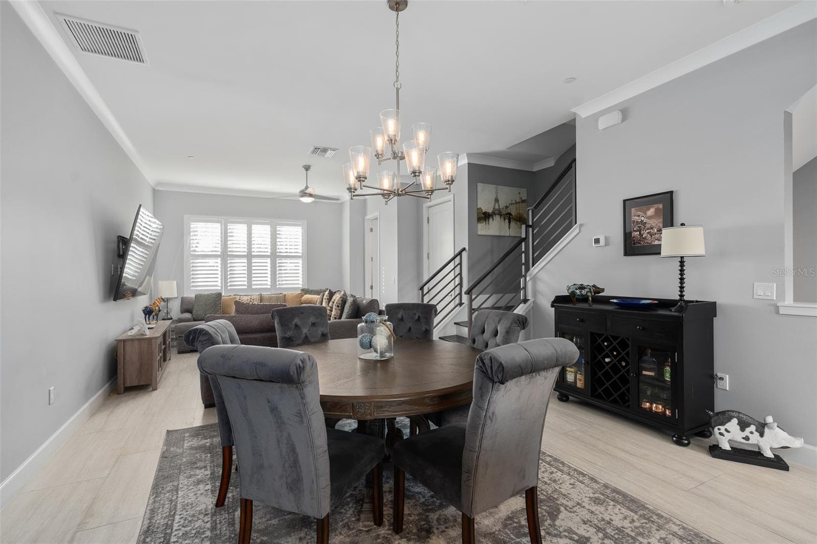 Dining /Living Space - 129 S PARK AVE #8E, WINTER GARDEN