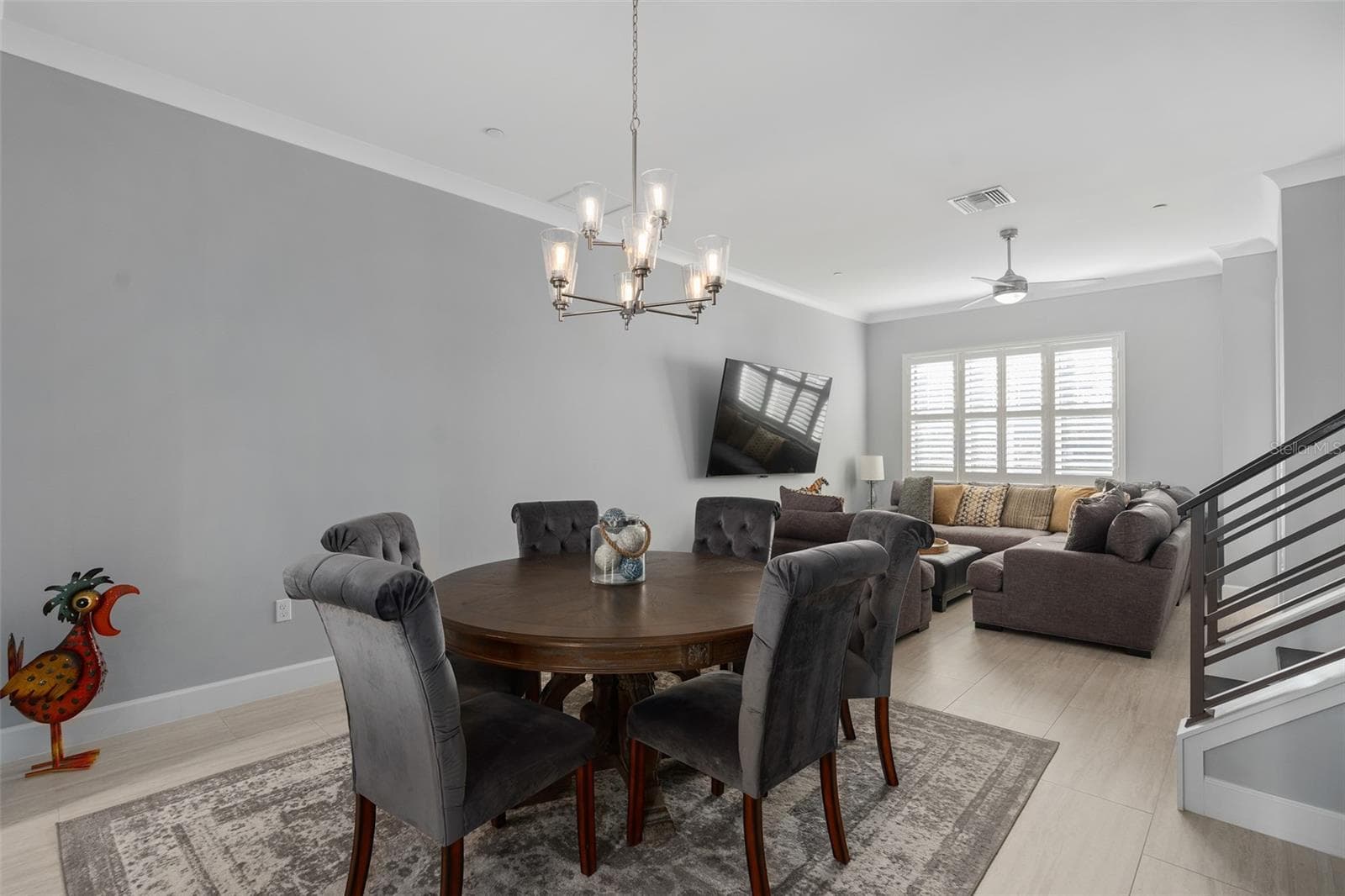 Dining/Living Space - 129 S PARK AVE #8E, WINTER GARDEN