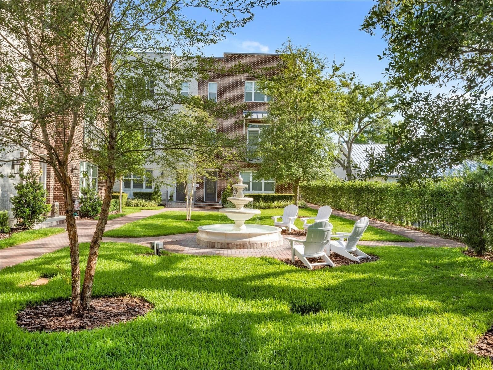 Courtyard - 129 S PARK AVE #8E, WINTER GARDEN