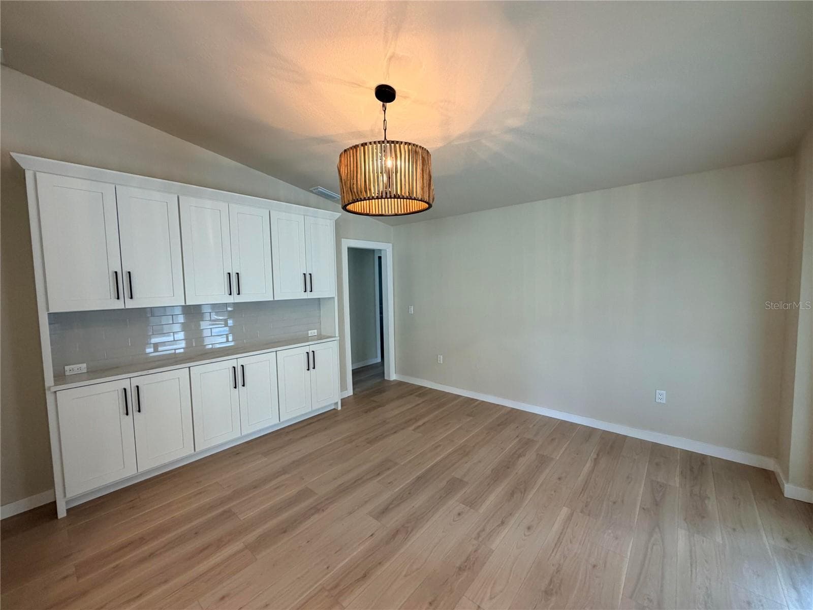 Single Family Residence at 303 70TH ST NW, BRADENTON, photo 9 of 17