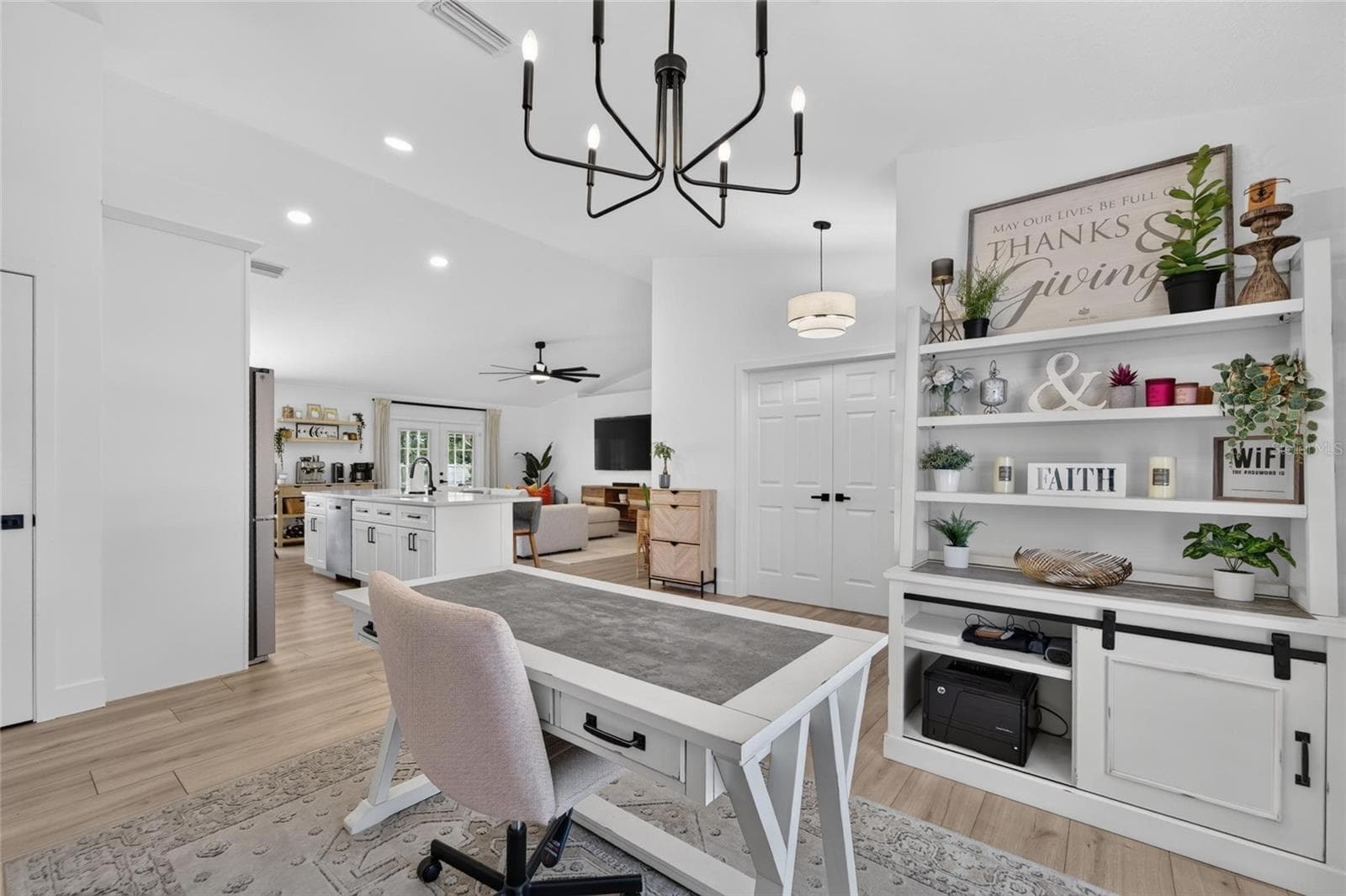 Single Family Residence at 12124 COLONIAL ESTATES LN, RIVERVIEW, photo 13 of 34