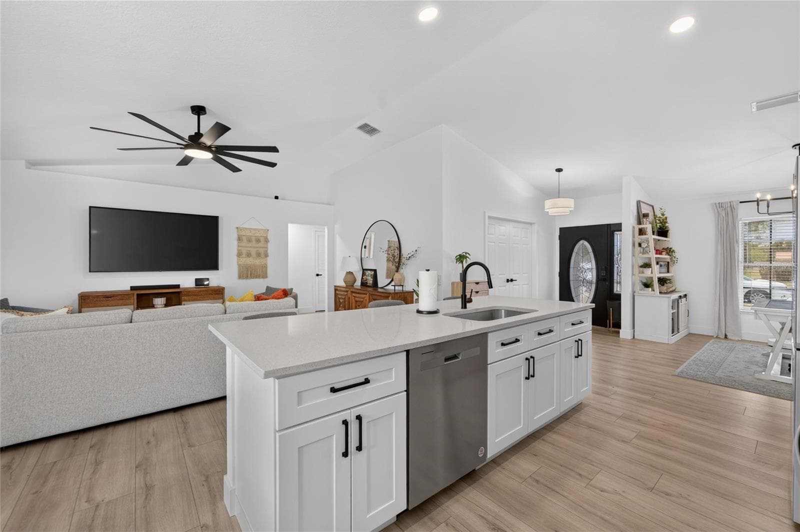 Single Family Residence at 12124 COLONIAL ESTATES LN, RIVERVIEW, photo 15 of 34