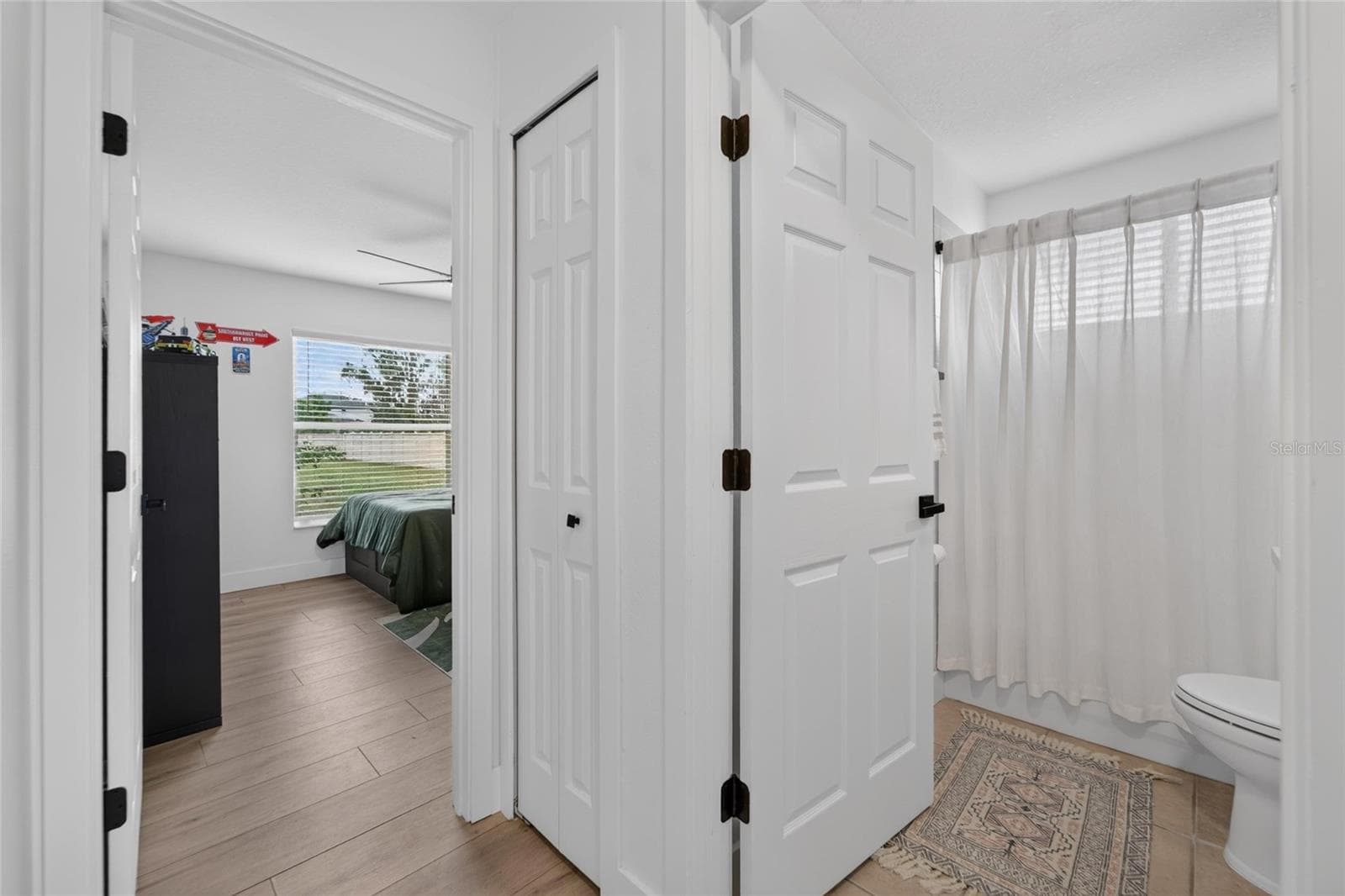 Single Family Residence at 12124 COLONIAL ESTATES LN, RIVERVIEW, photo 28 of 34