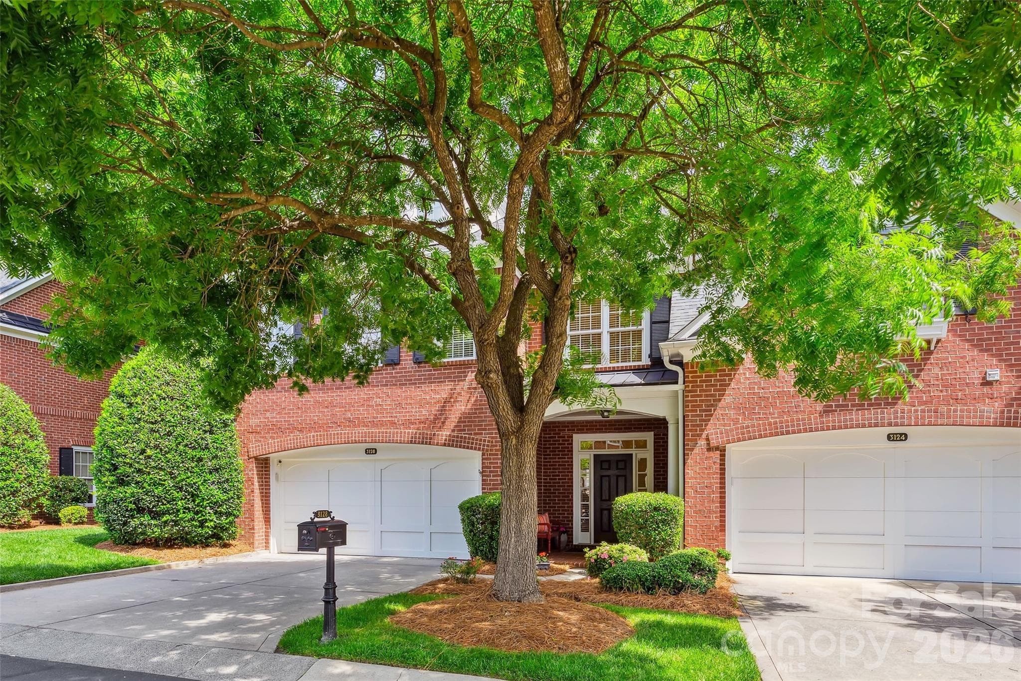 Townhouse at 3128 Ethereal Lane, Charlotte, photo 32 of 34