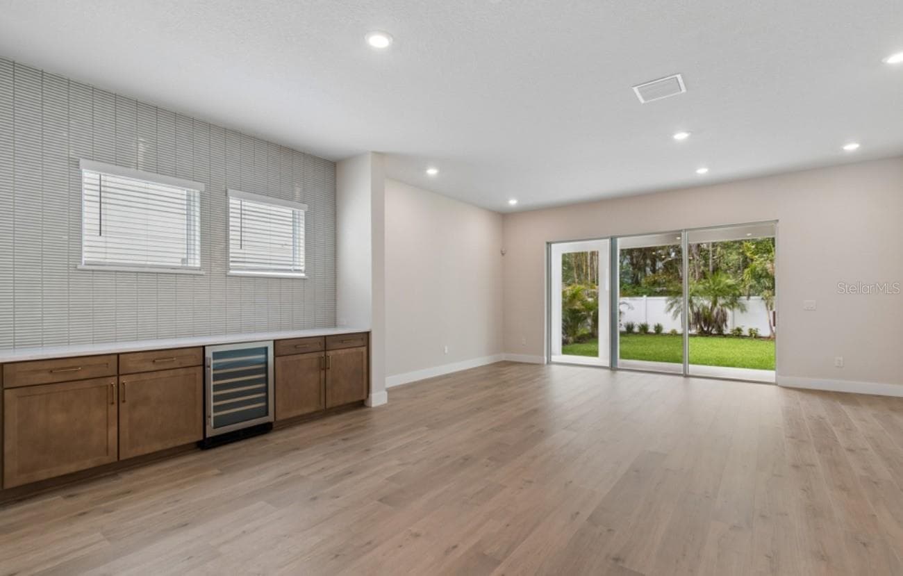 Family Room **Photos are of a Similar Home - 1002 W CHARTER ST, TAMPA