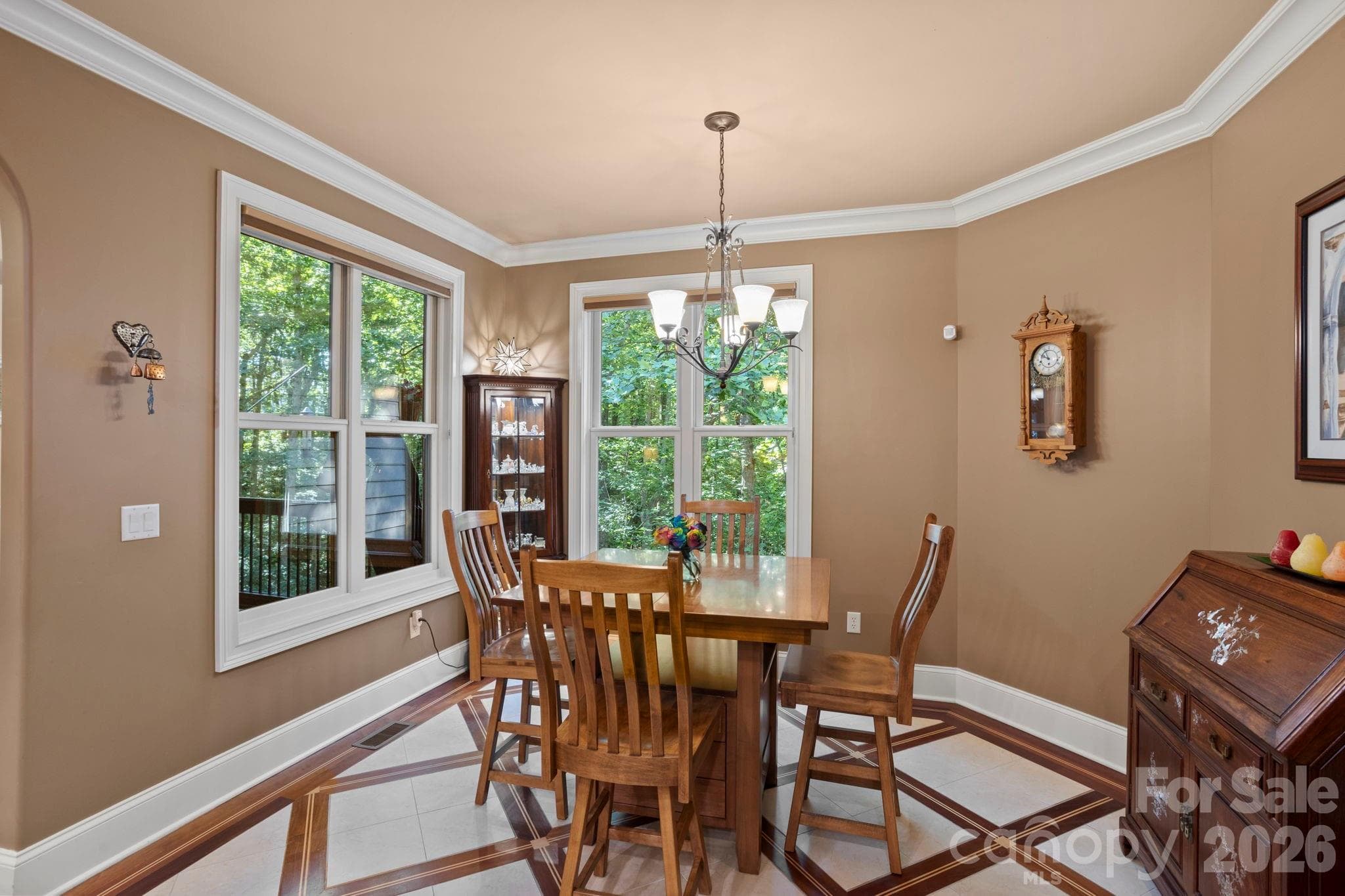 Single Family Residence at 132 Pinnacle Peak Lane, Flat Rock, photo 13 of 48