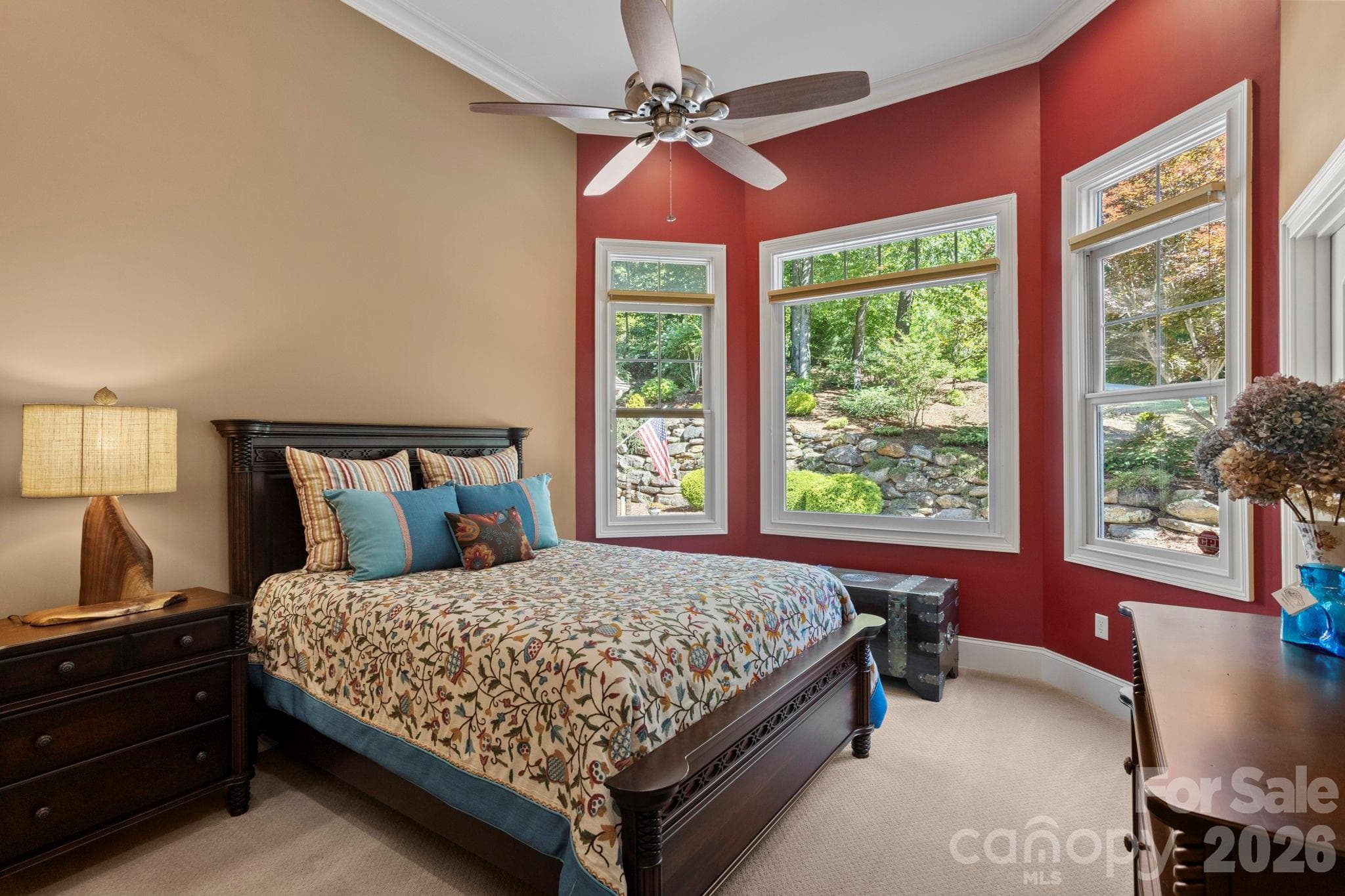 Single Family Residence at 132 Pinnacle Peak Lane, Flat Rock, photo 21 of 48