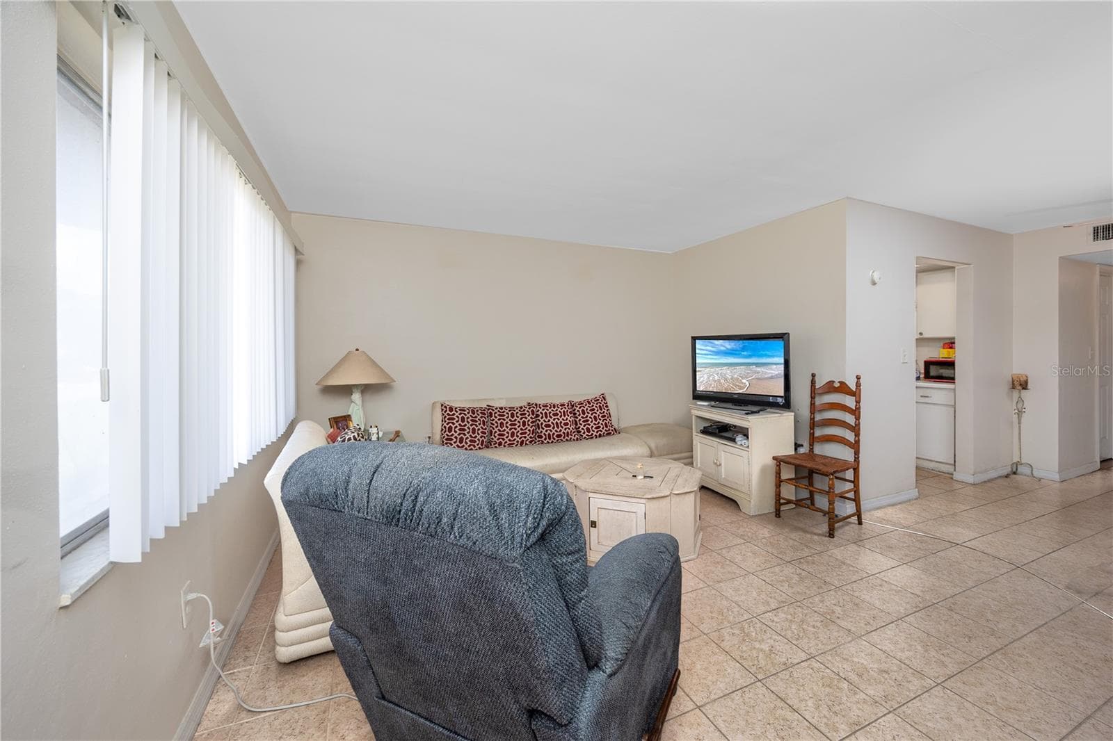 Condominium at 224 WAVERLY WAY #4, CLEARWATER, photo 7 of 37