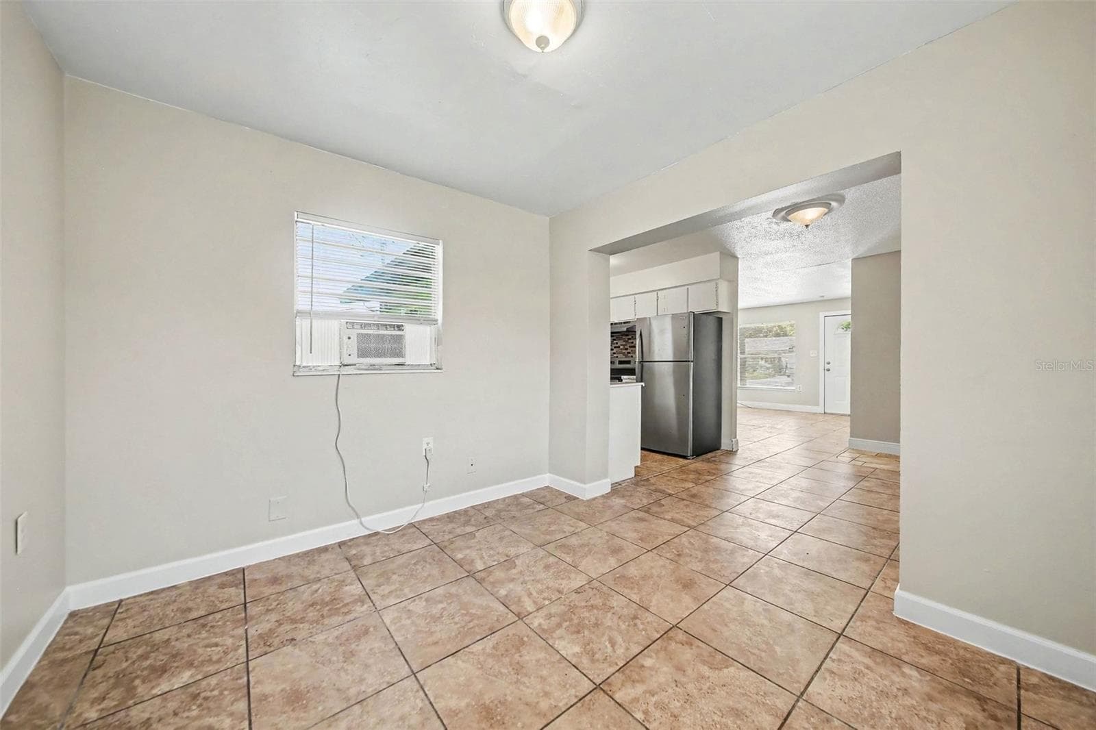 Single Family Residence at 4333 CYNTHIA ST, ORLANDO, photo 7 of 16