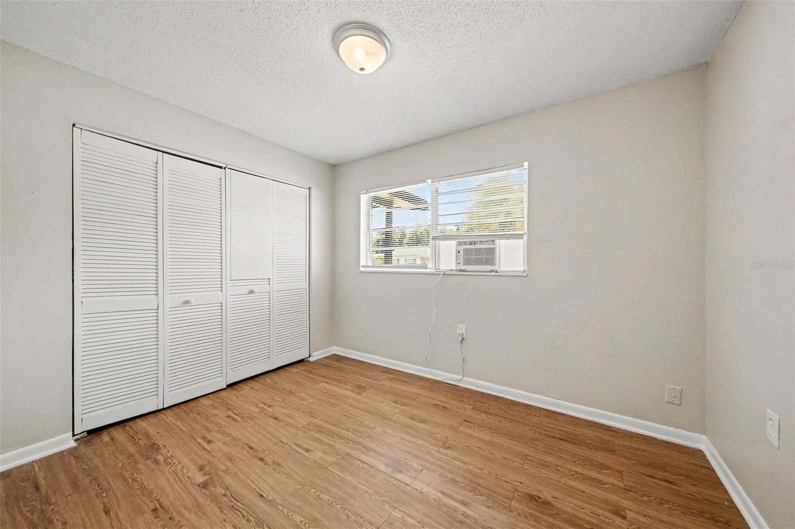 Single Family Residence at 4333 CYNTHIA ST, ORLANDO, photo 10 of 16