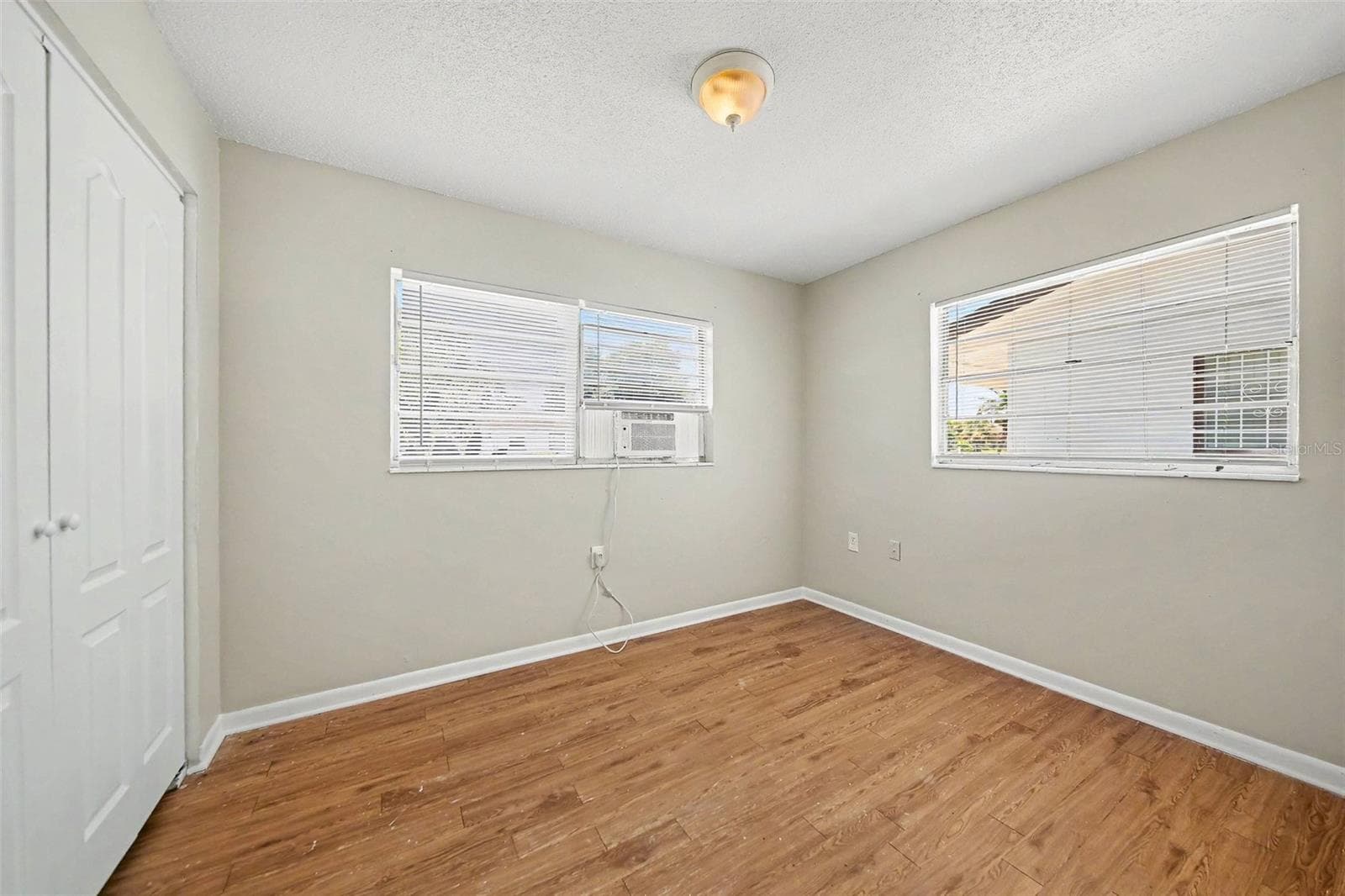 Single Family Residence at 4333 CYNTHIA ST, ORLANDO, photo 11 of 16