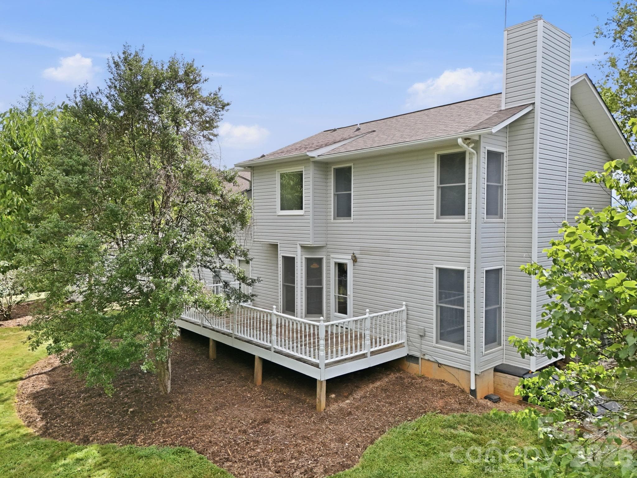 Back - 1091 WINDSWEPT RIDGE Road, Marshall