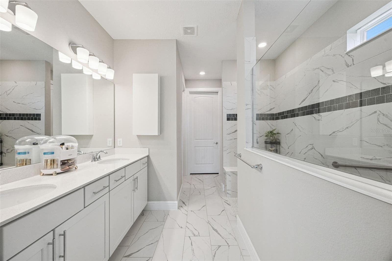 Single Family Residence at 13361 SUNNY RETREAT LN, WINTER GARDEN, photo 29 of 73