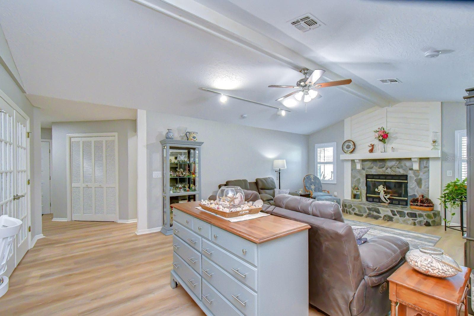 Single Family Residence at 8935 RUGER DR, NEW PORT RICHEY, photo 8 of 32