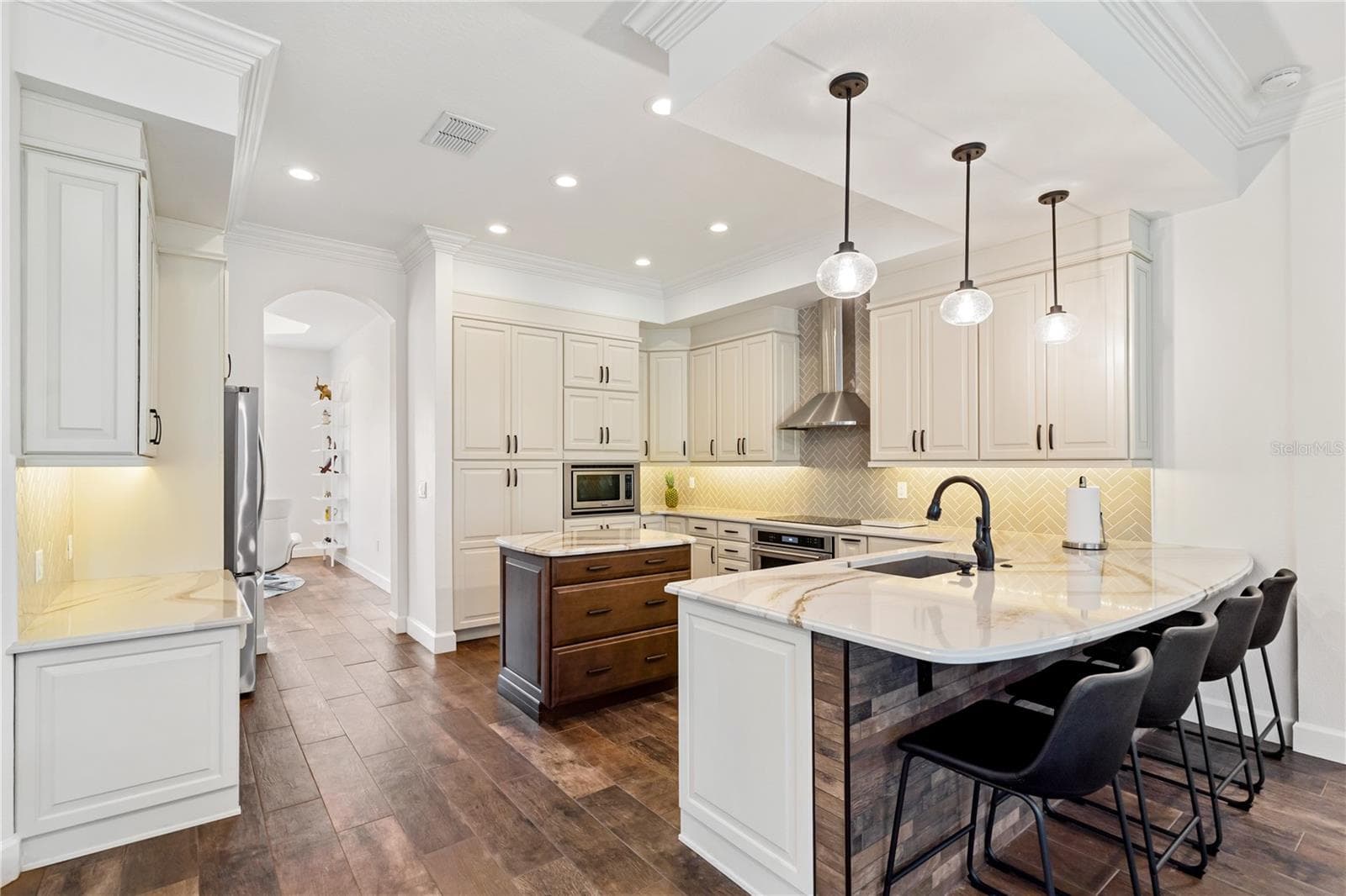 Single Family Residence at 12649 OAK HOLLOW CT, DADE CITY, photo 16 of 65