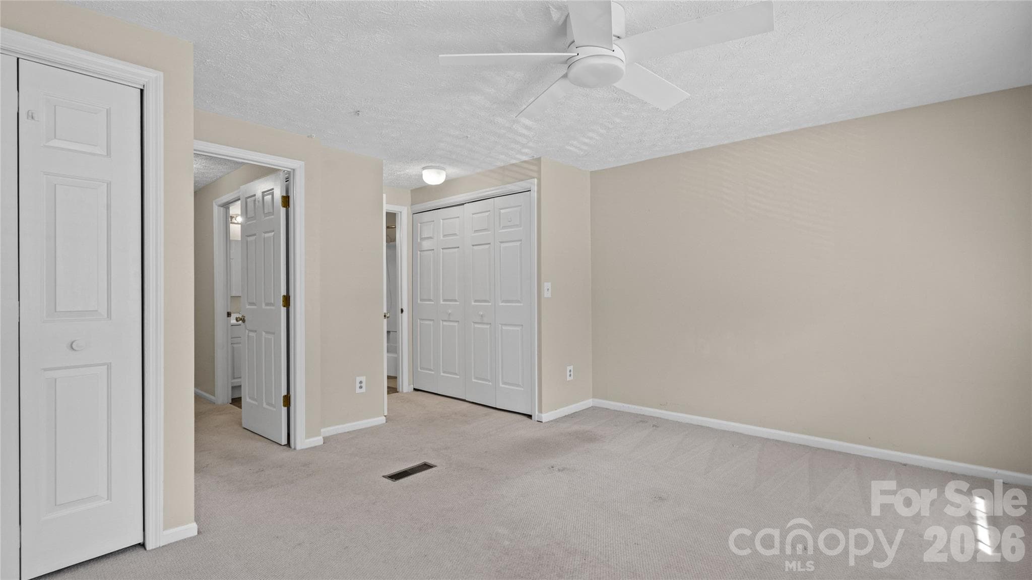 Townhouse at Charlotte, photo 18 of 30