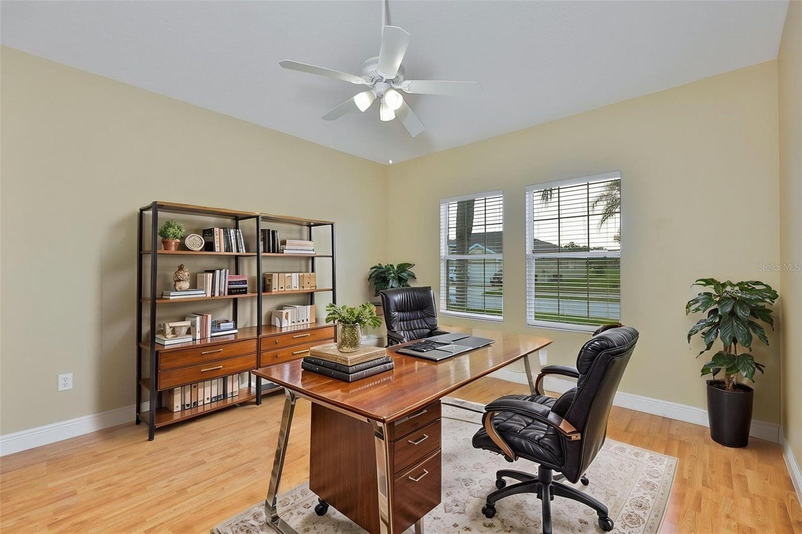 Single Family Residence at 11813 STONEWOOD GATE DR, RIVERVIEW, photo 5 of 45