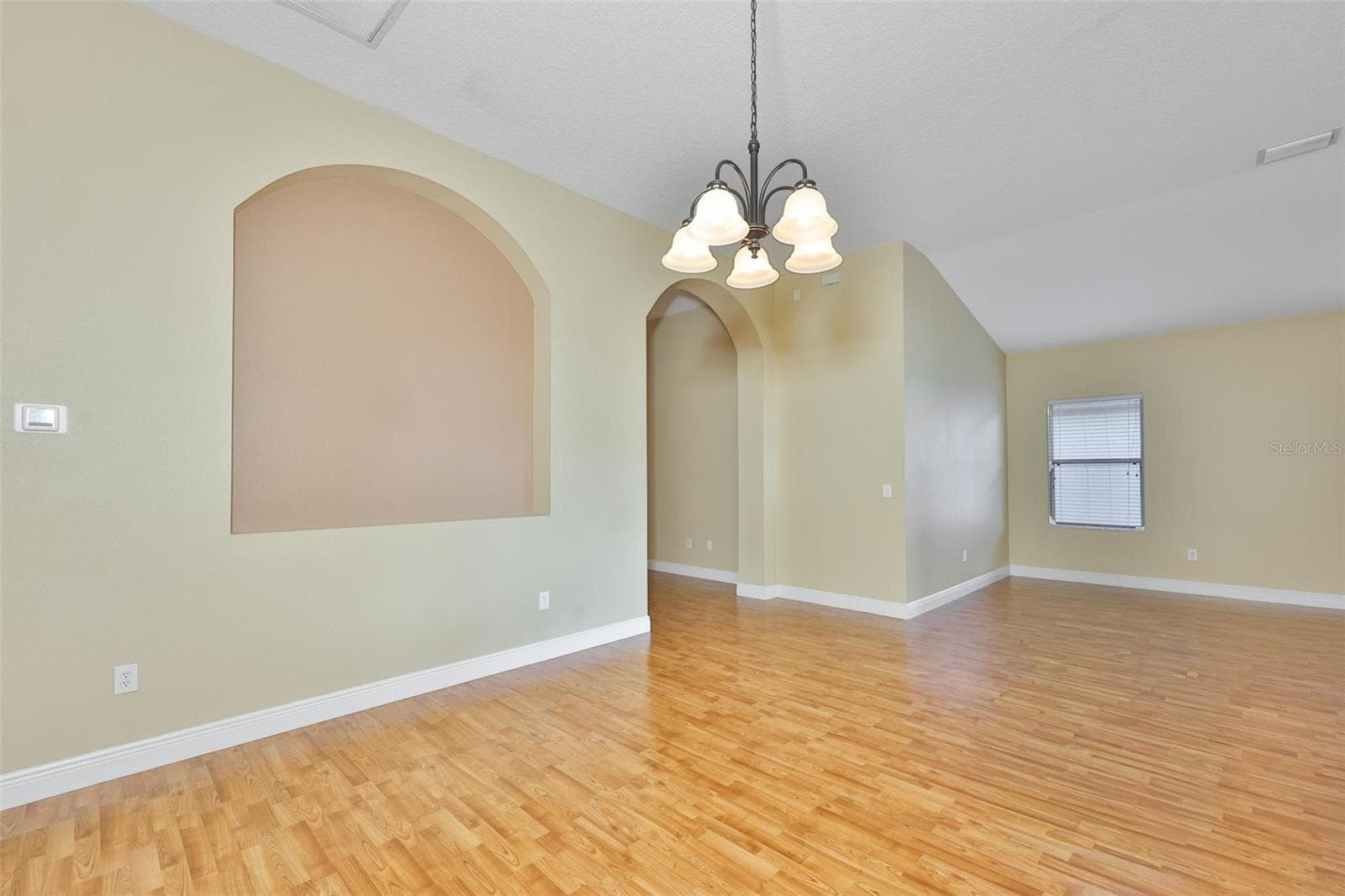 Single Family Residence at 11813 STONEWOOD GATE DR, RIVERVIEW, photo 12 of 45