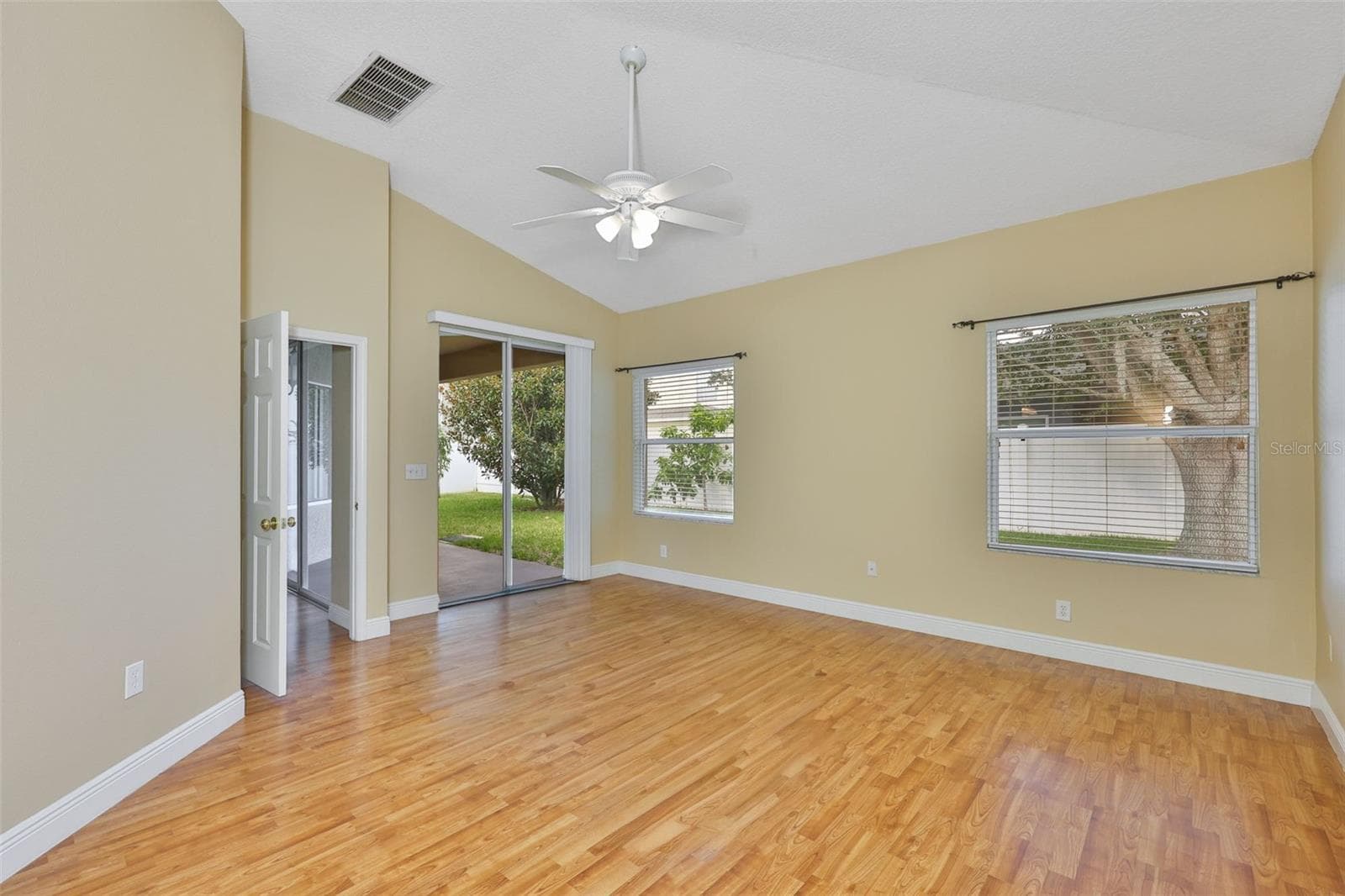 Single Family Residence at 11813 STONEWOOD GATE DR, RIVERVIEW, photo 21 of 45