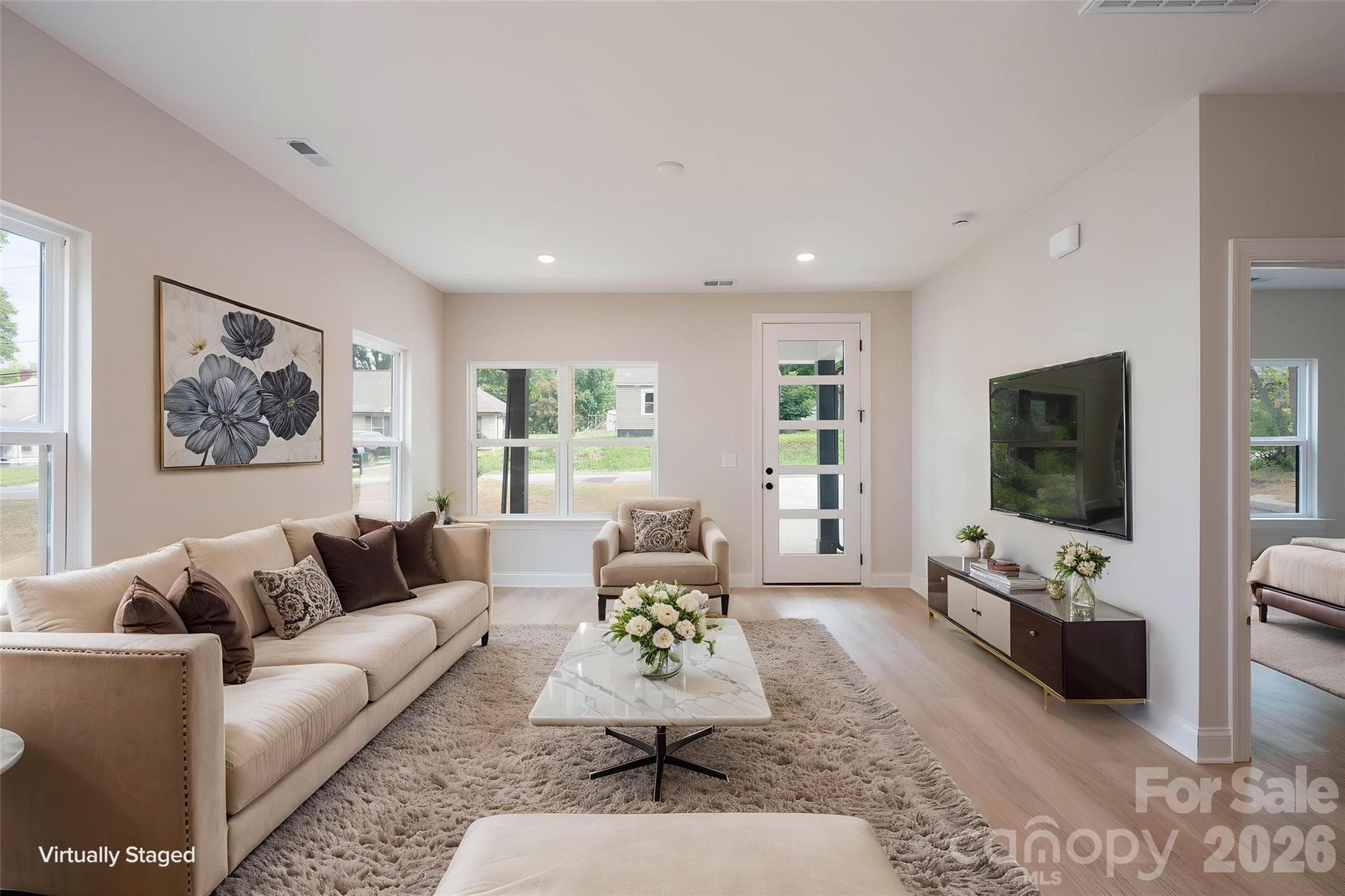 Virtual Staging - 311 W Chestnut Street, Stanley