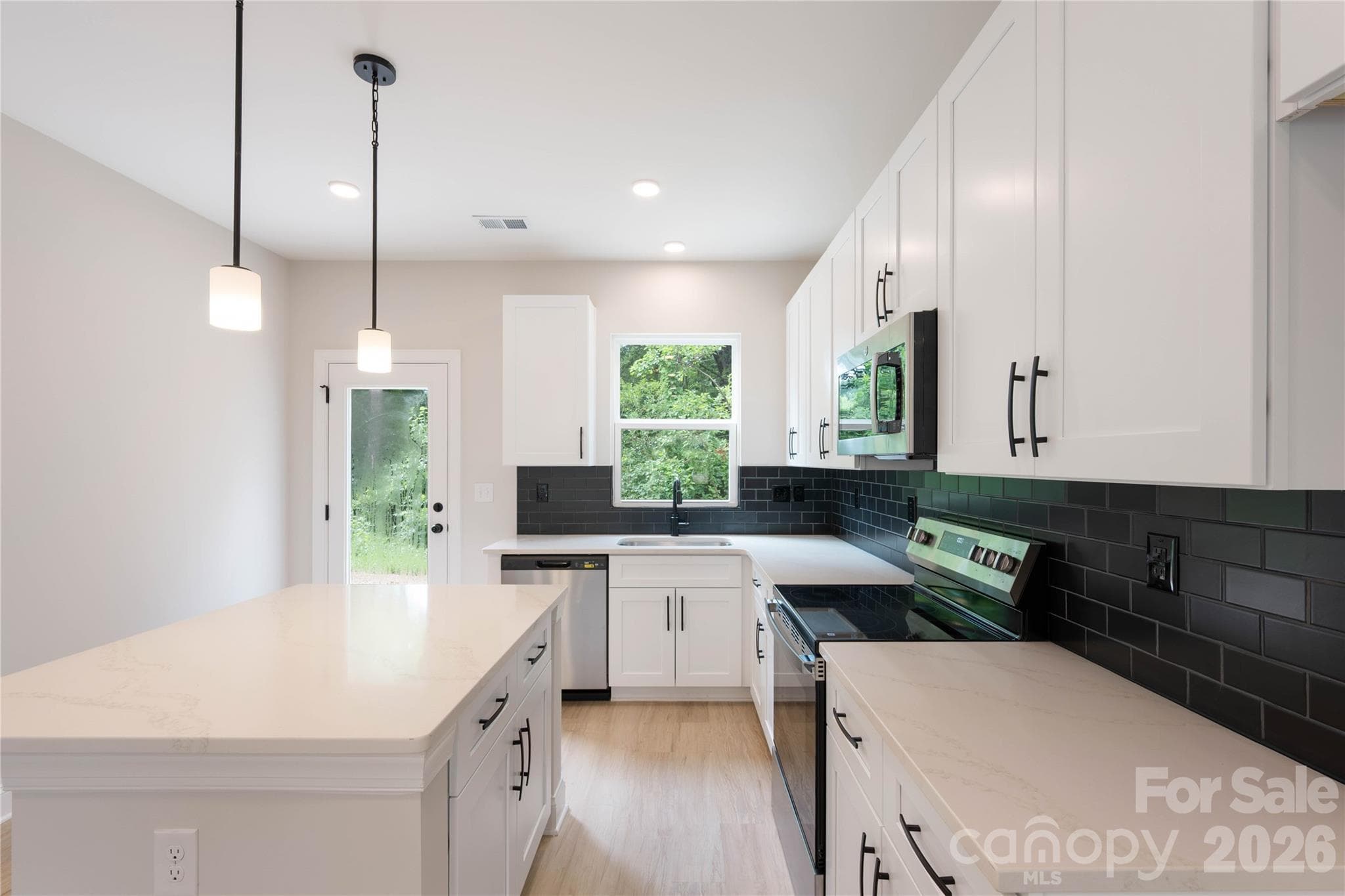 Single Family Residence at 311 W Chestnut Street, Stanley, photo 21 of 47