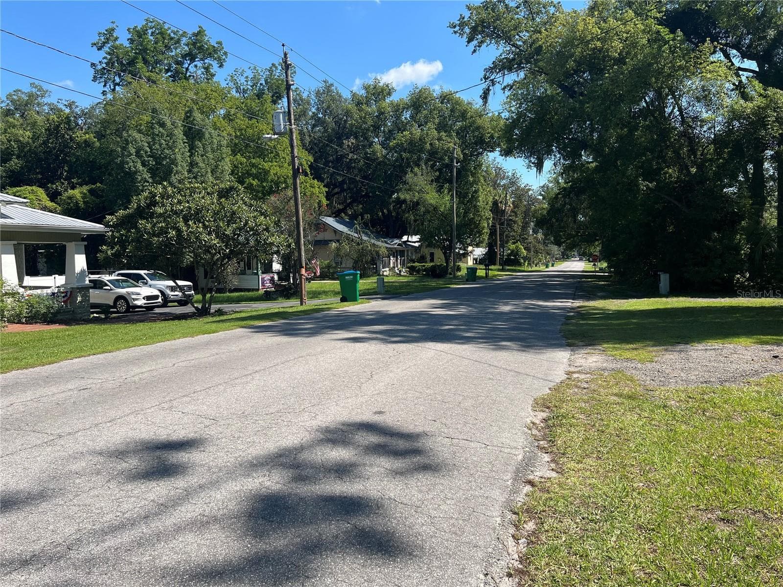 Paved city street - 18771 NW 244TH ST, HIGH SPRINGS