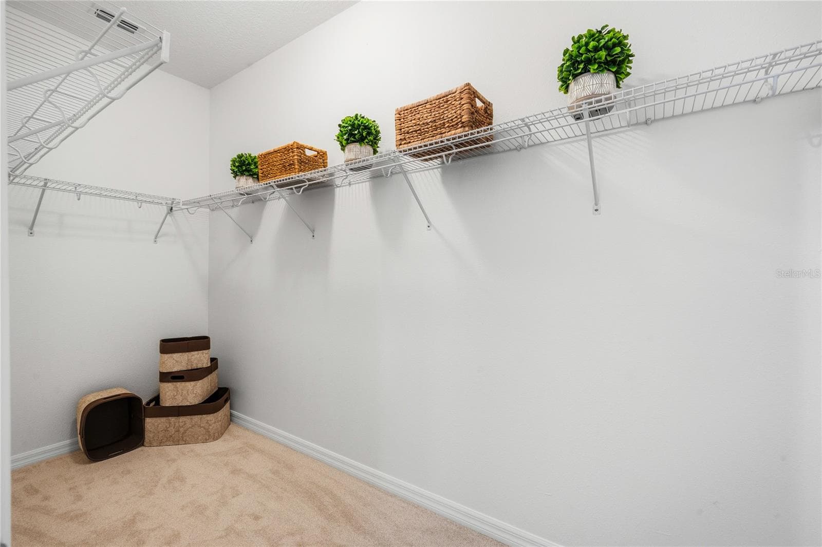 Walk-In Closet (4.5' x 11') - 5160 SASSARI AVE, ST CLOUD