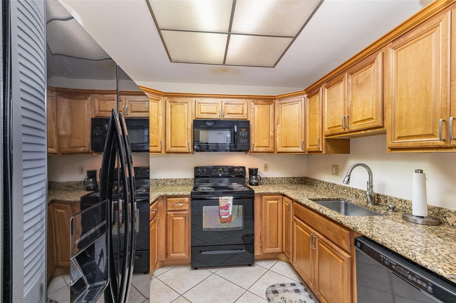 Modern Kitchen - 333 N ATLANTIC AVE #305, COCOA BEACH