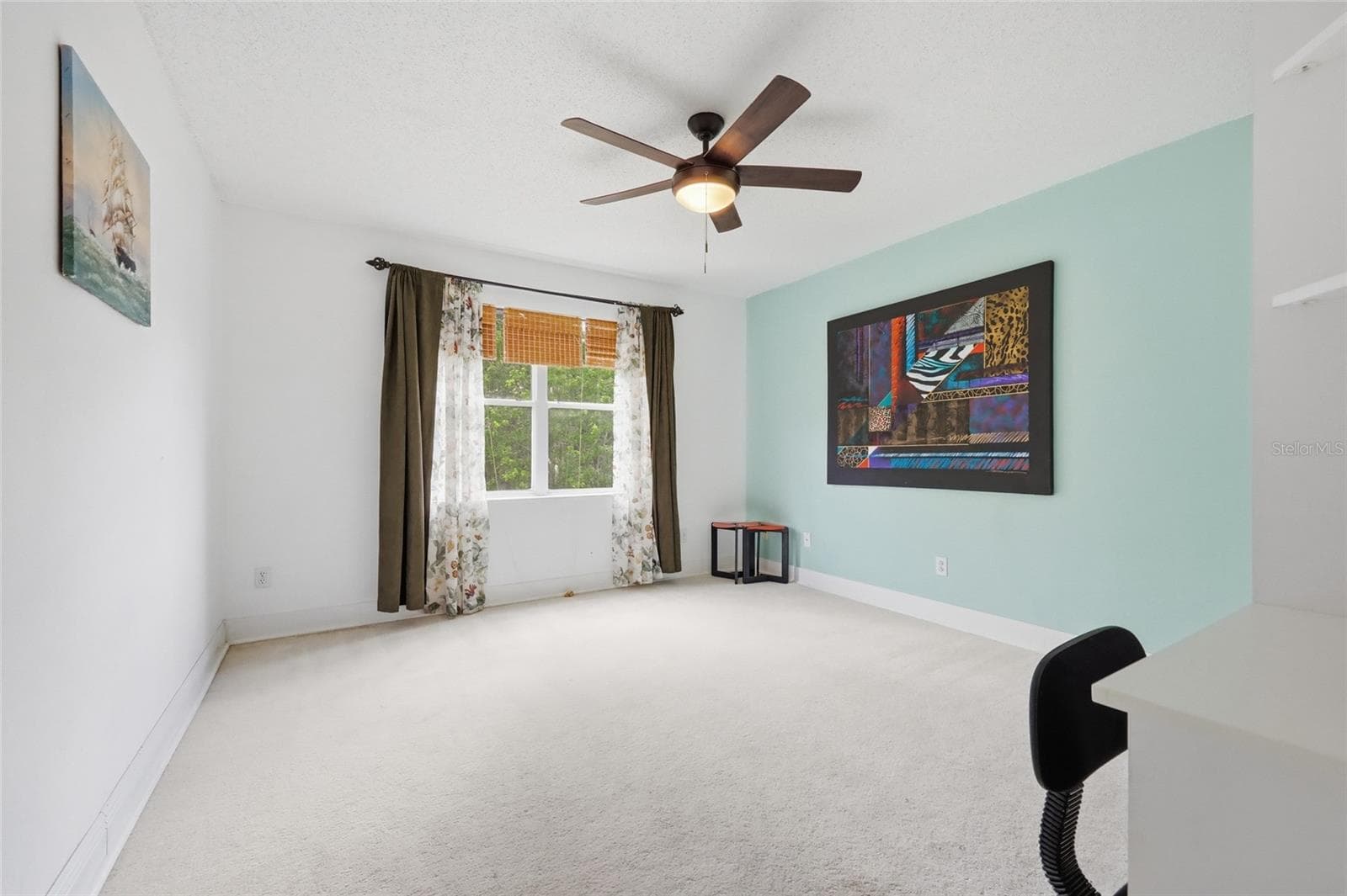 Single Family Residence at 13200 MALLARD COVE BLVD, ORLANDO, photo 9 of 20