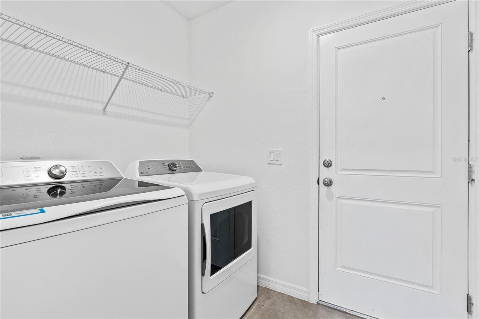 Townhouse at 14942 WINDFLOWER ALY, WINTER GARDEN, photo 10 of 35