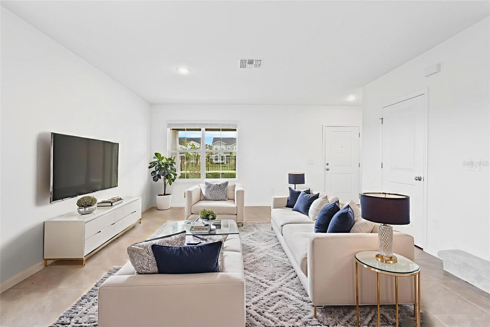 Townhouse at 14942 WINDFLOWER ALY, WINTER GARDEN, photo 15 of 35