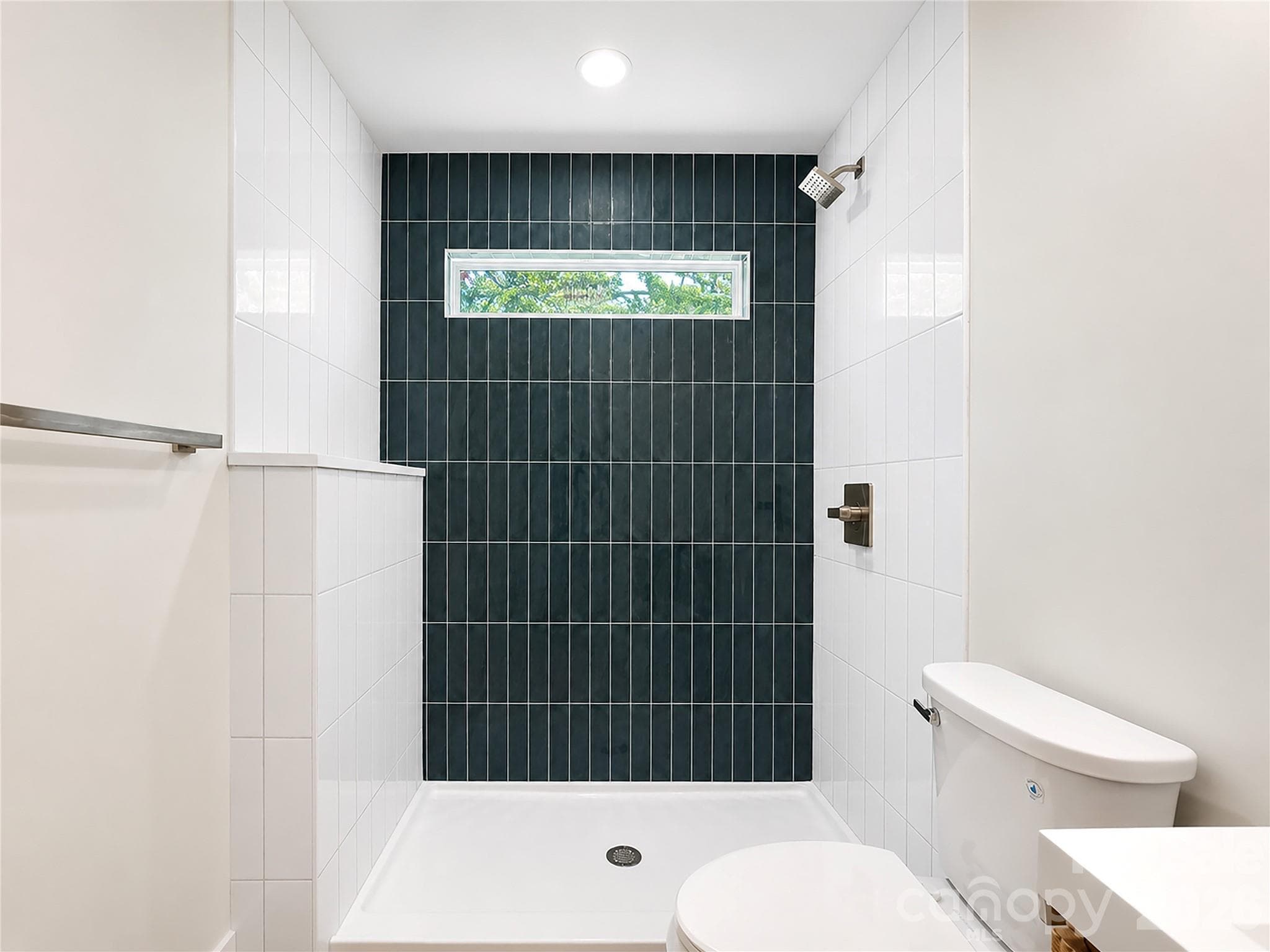 Full Bathroom 2nd Level - 13214 S Church Street, Huntersville