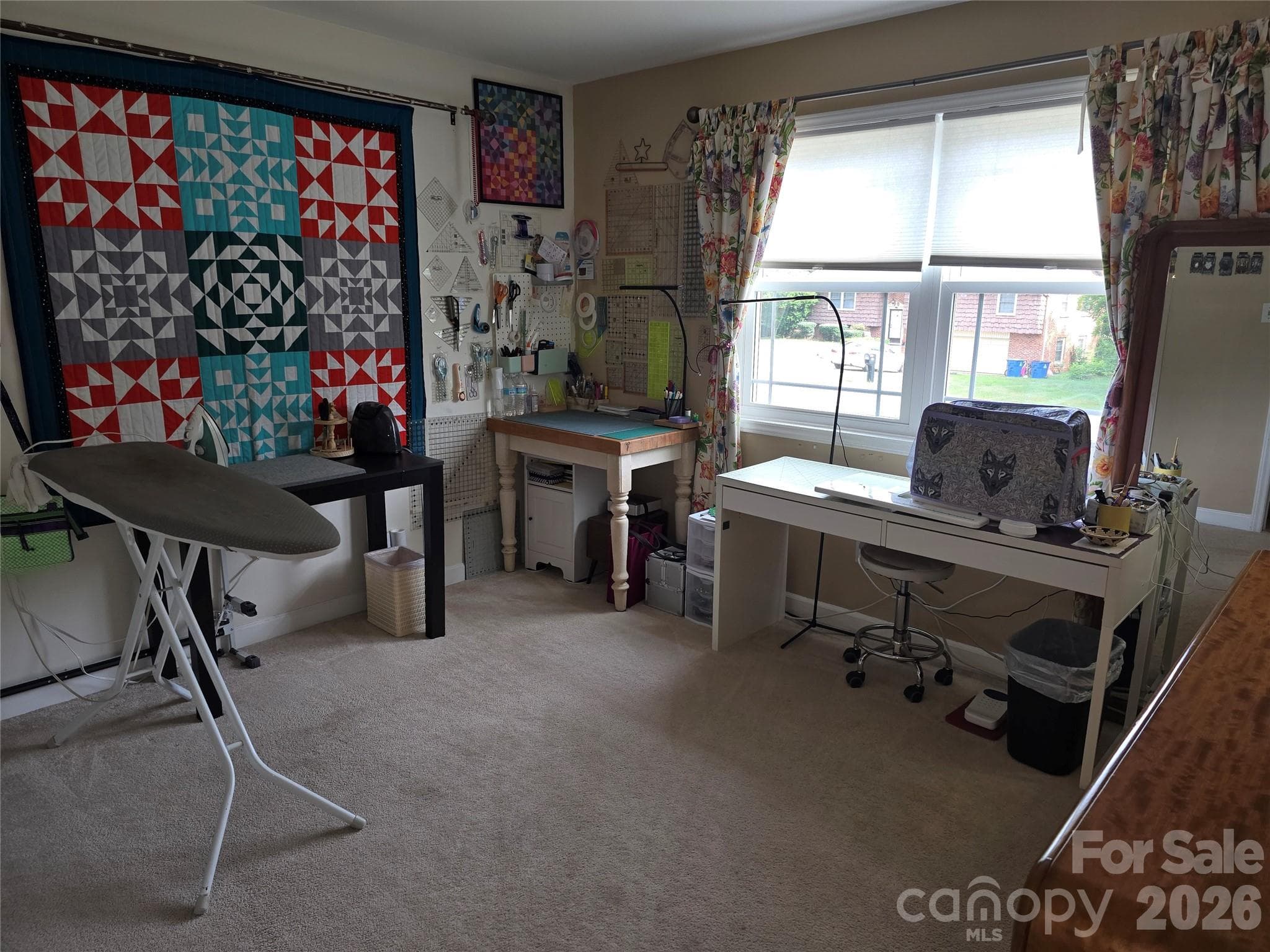 Flex Room - 5760 Valley Field Road, Hickory