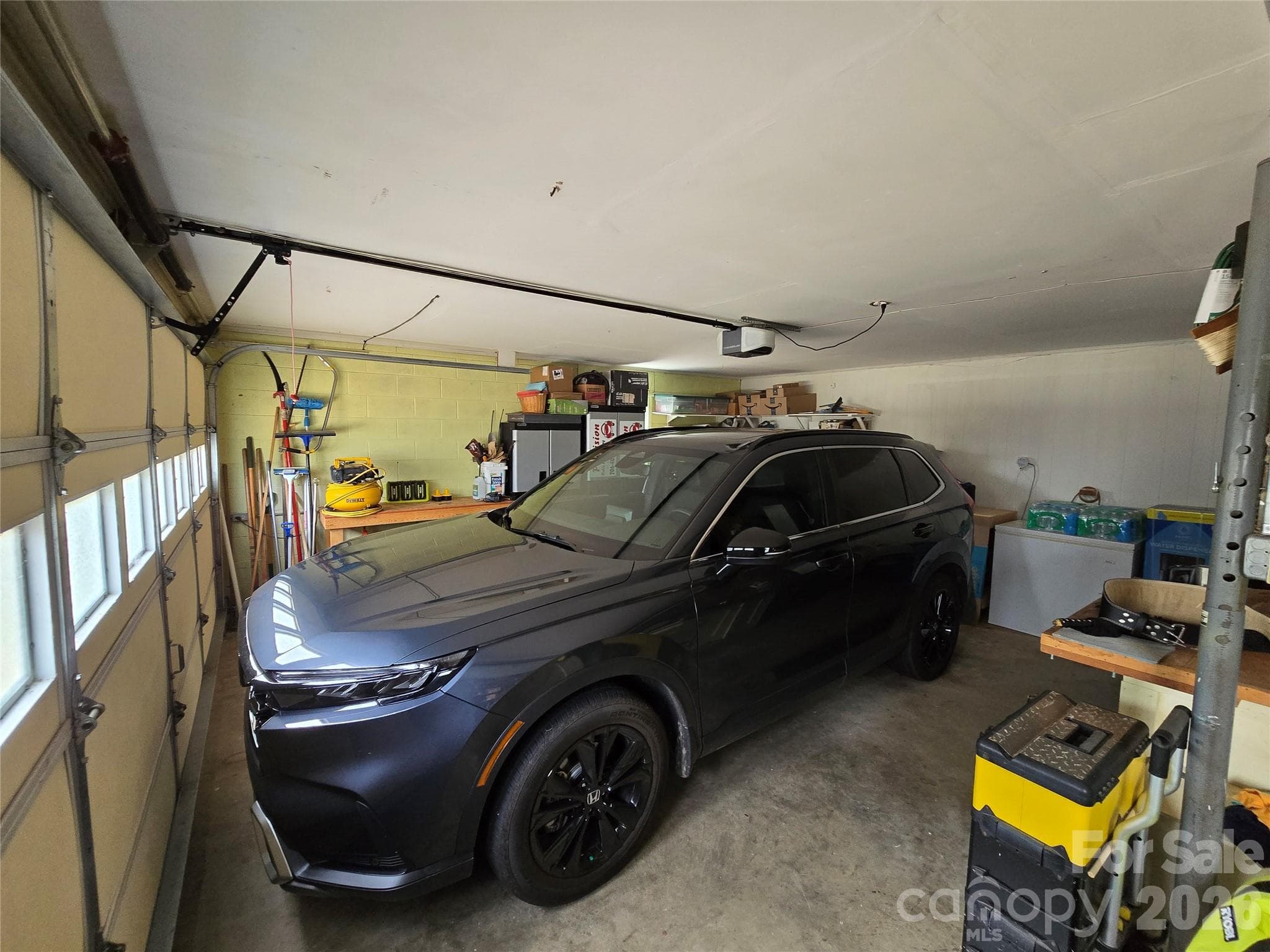 Garage - 5760 Valley Field Road, Hickory