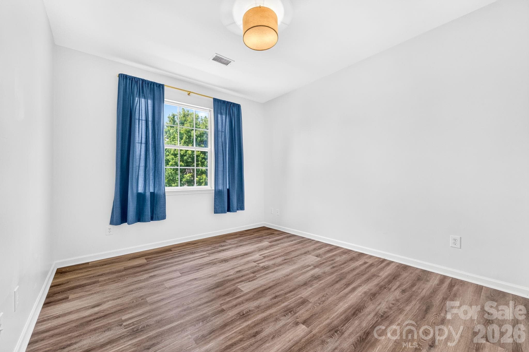 Single Family Residence at Charlotte, photo 12 of 27