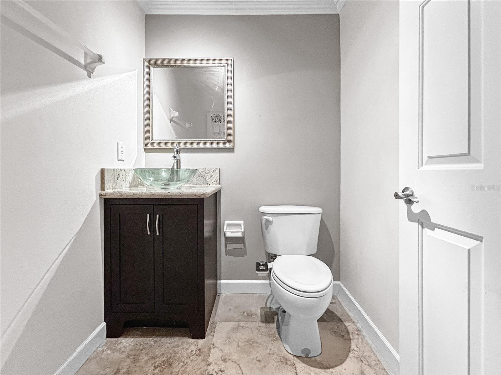 Townhouse at 18141 NASSAU POINT DR, TAMPA, photo 17 of 25