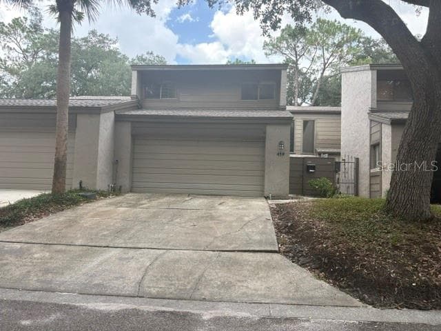 459 MEADOWOOD BLVD