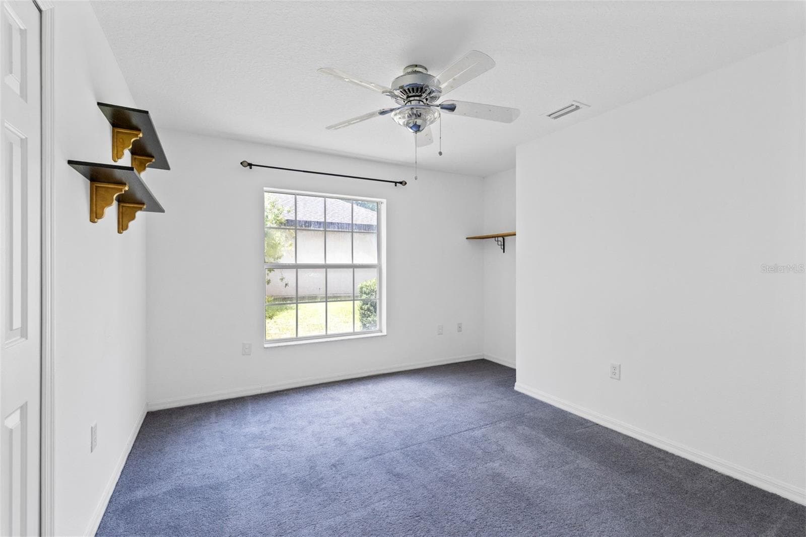 Single Family Residence at 4450 TREASURE CAY RD, TAVARES, photo 8 of 32