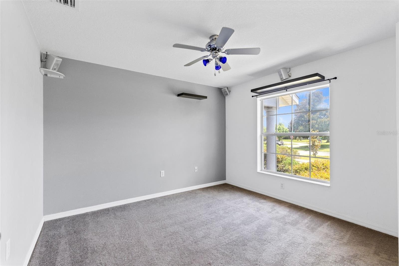Single Family Residence at 4450 TREASURE CAY RD, TAVARES, photo 9 of 32