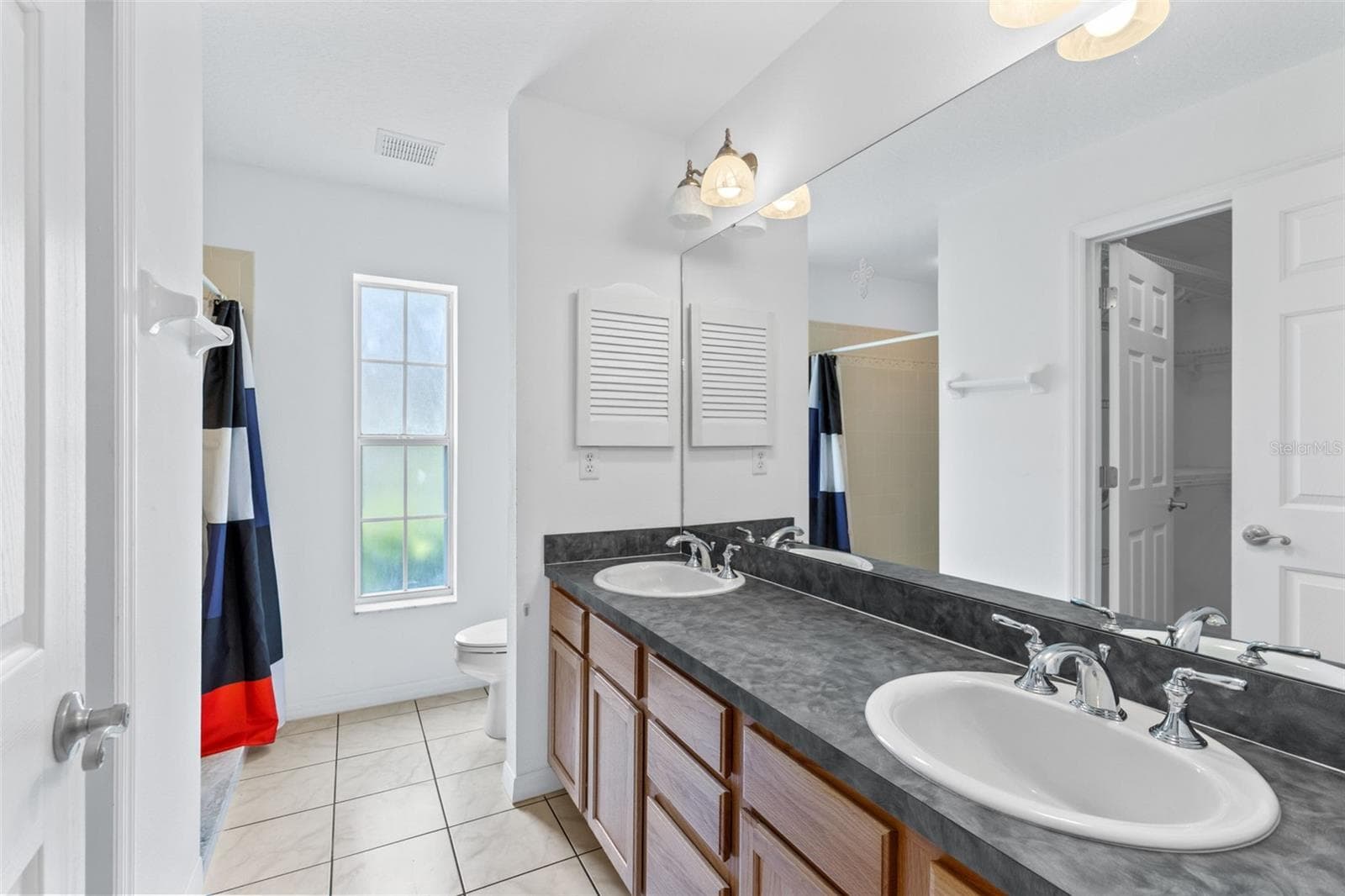 Single Family Residence at 4450 TREASURE CAY RD, TAVARES, photo 13 of 32