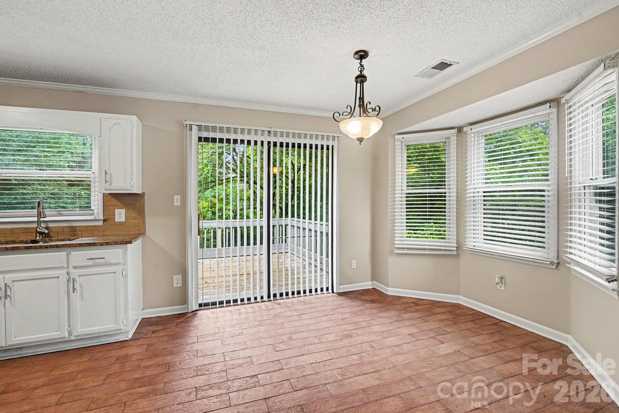 Single Family Residence at Charlotte, photo 6 of 18