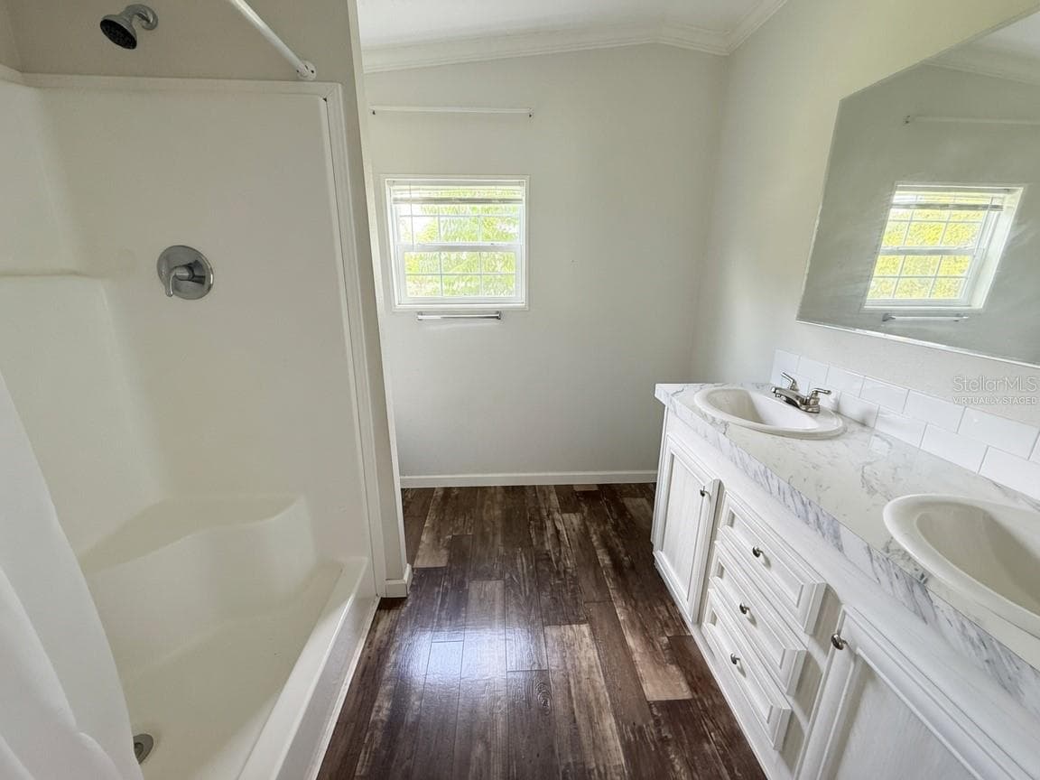 Virtually staged - 3035 CRYSTAL HILLS DR, LAKELAND