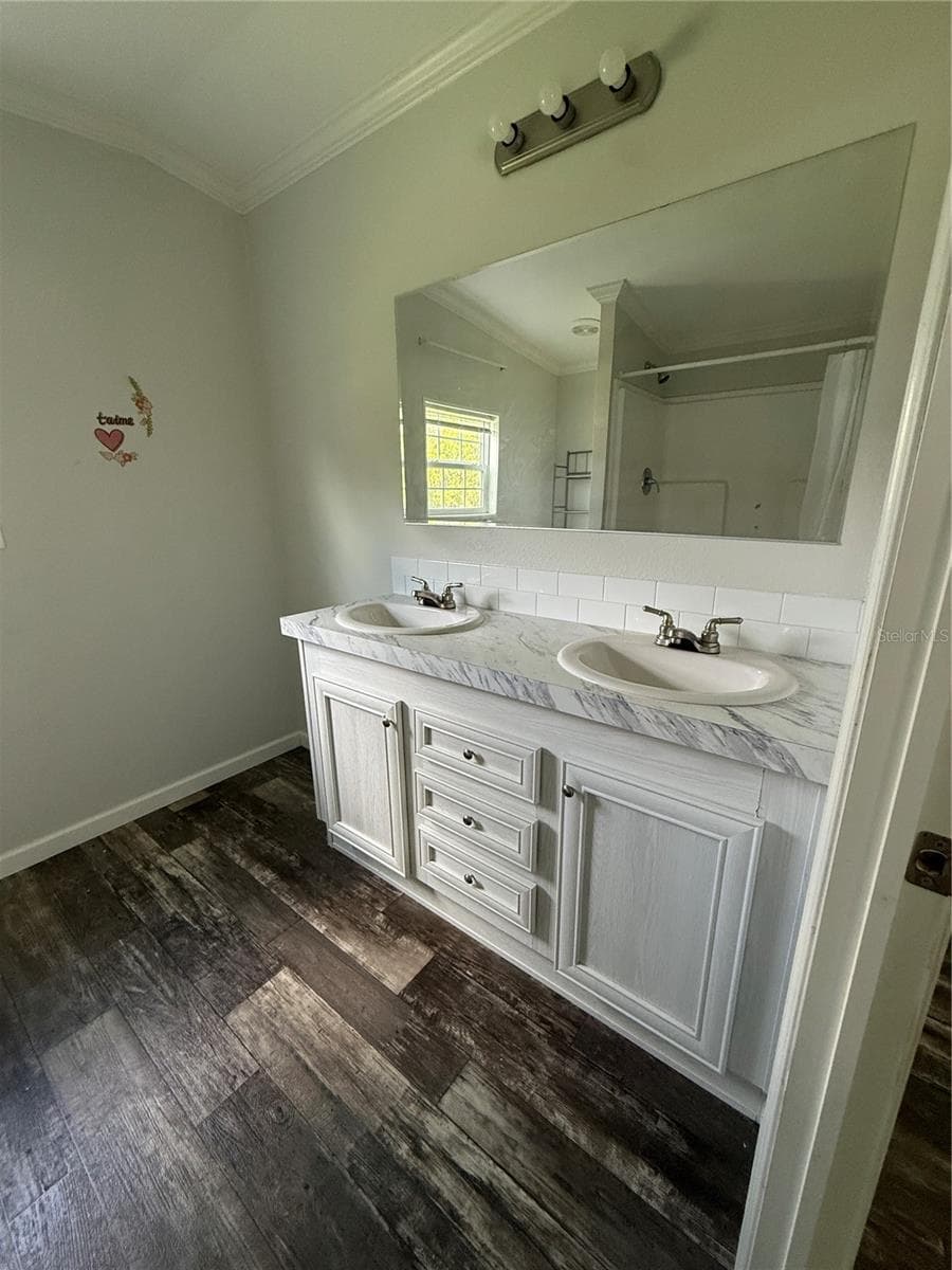 Manufactured Home at 3035 CRYSTAL HILLS DR, LAKELAND, photo 27 of 45