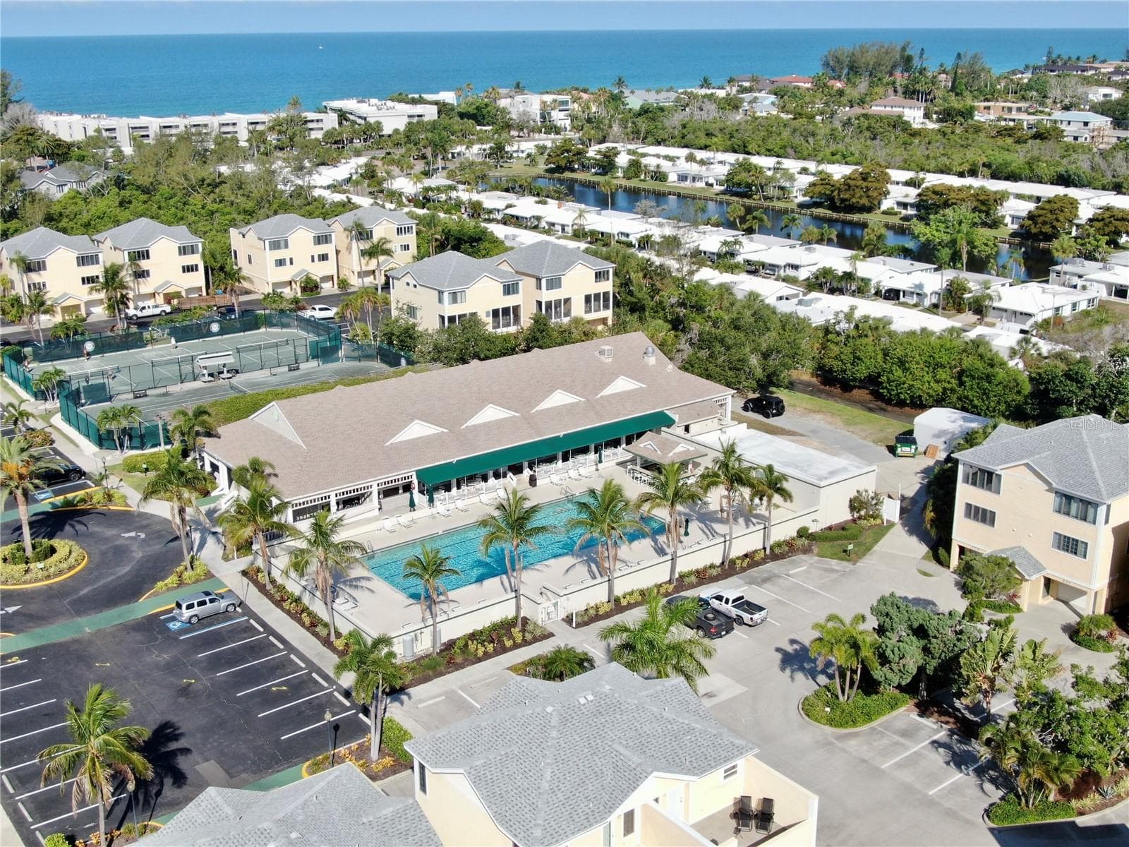 Townhouse at 848 EVERGREEN WAY, LONGBOAT KEY, photo 44 of 66