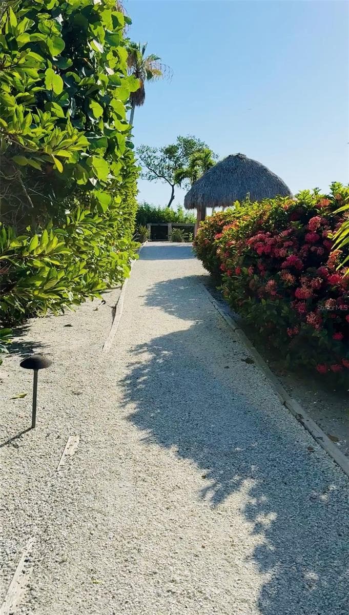 Townhouse at 848 EVERGREEN WAY, LONGBOAT KEY, photo 52 of 66